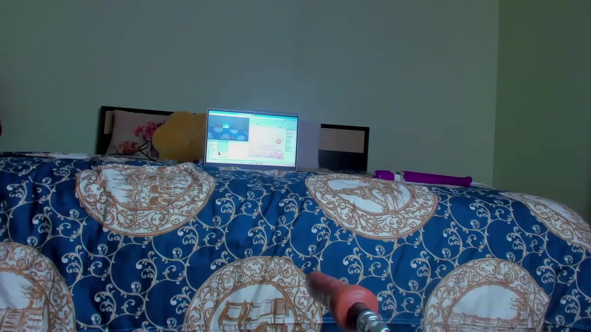 Gallery image thumbnail from KatBirdie's myfreecams stream on, 06/03/2023, 05:00 image 19 of 20