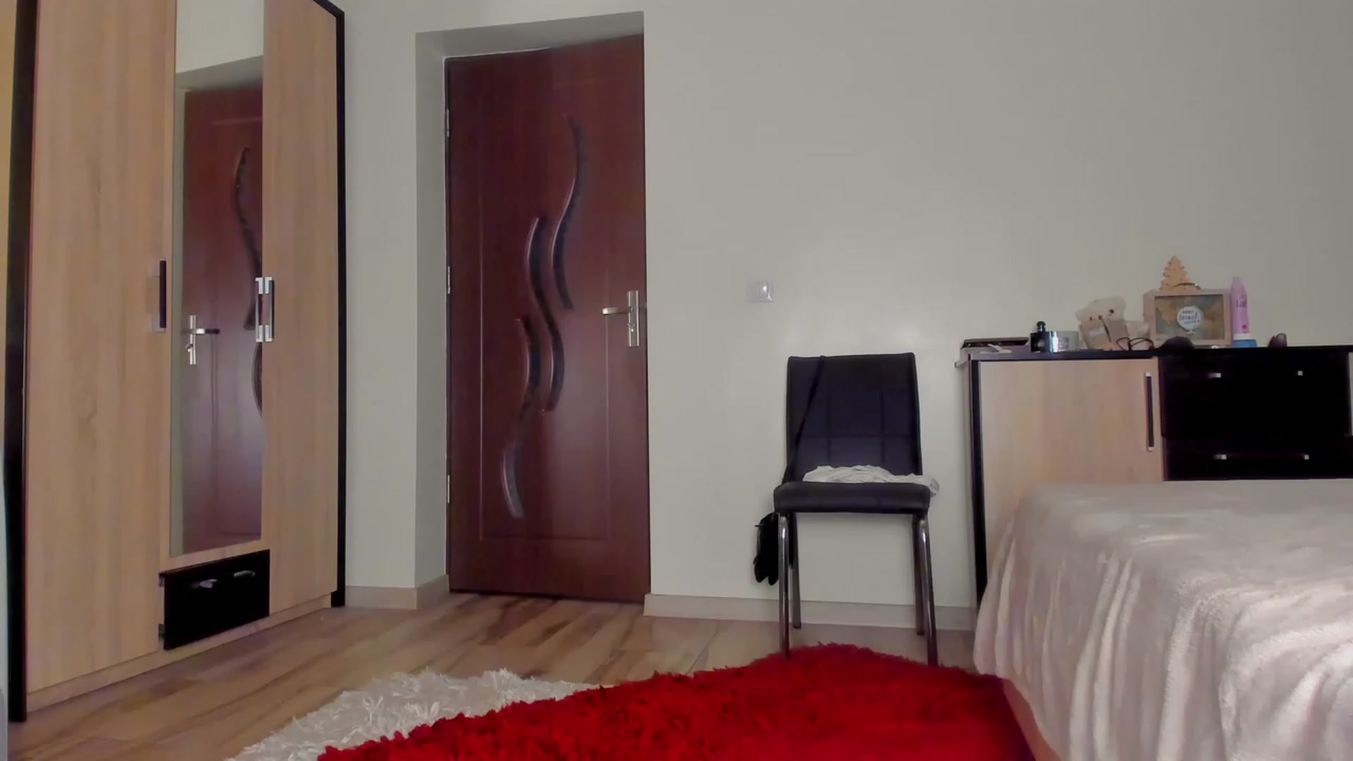 Gallery image thumbnail from KatBirdie_x's myfreecams stream on, 11/10/2023, 17:46 image 9 of 20