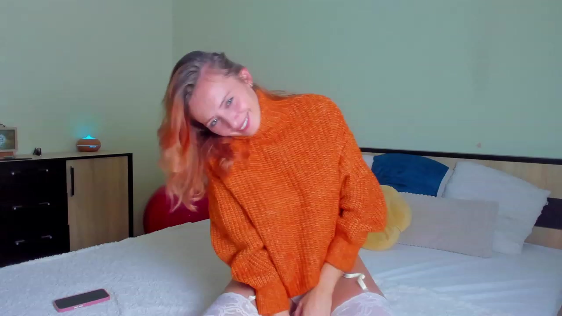 Gallery image thumbnail from KatBirdie_x's myfreecams stream on, 11/11/2023, 21:16 image 2 of 20