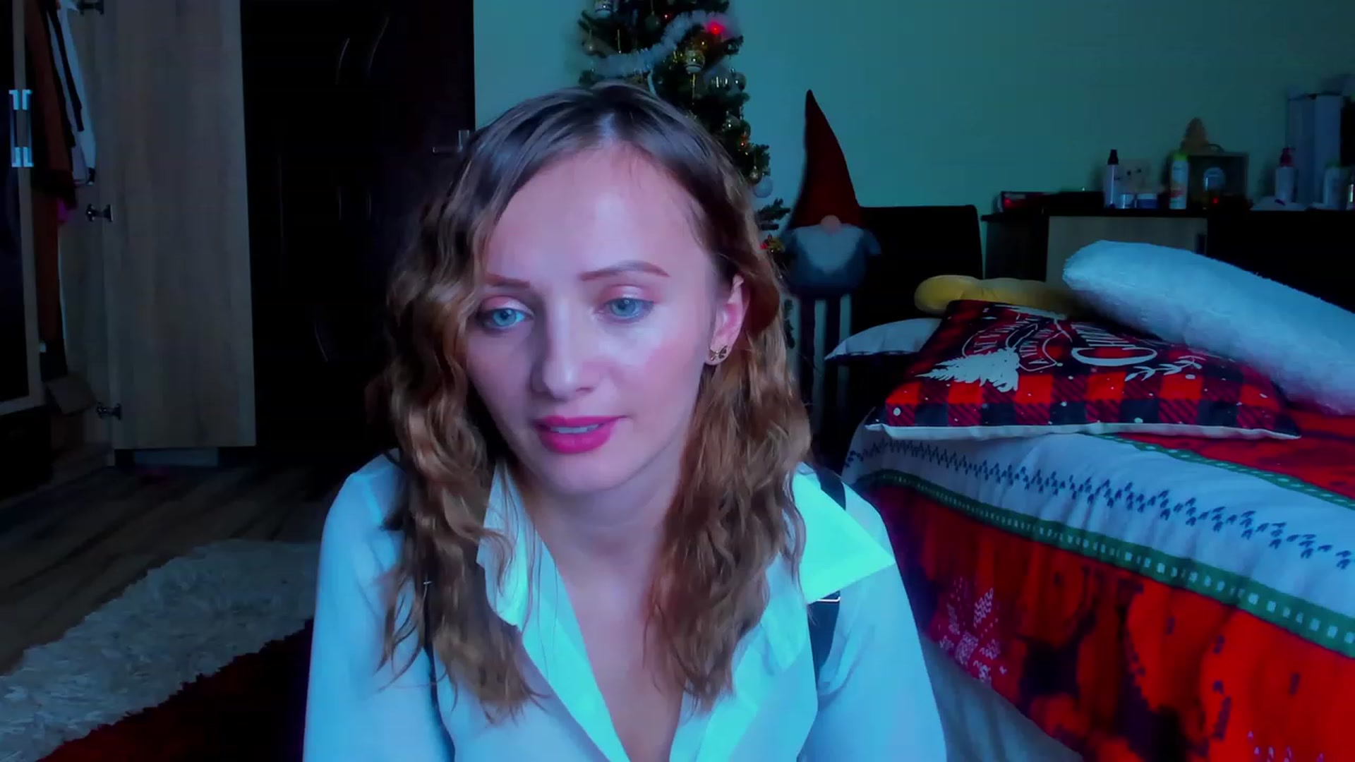 Gallery image thumbnail from KatBirdie_x's myfreecams stream on, 12/02/2023, 21:38 image 10 of 20