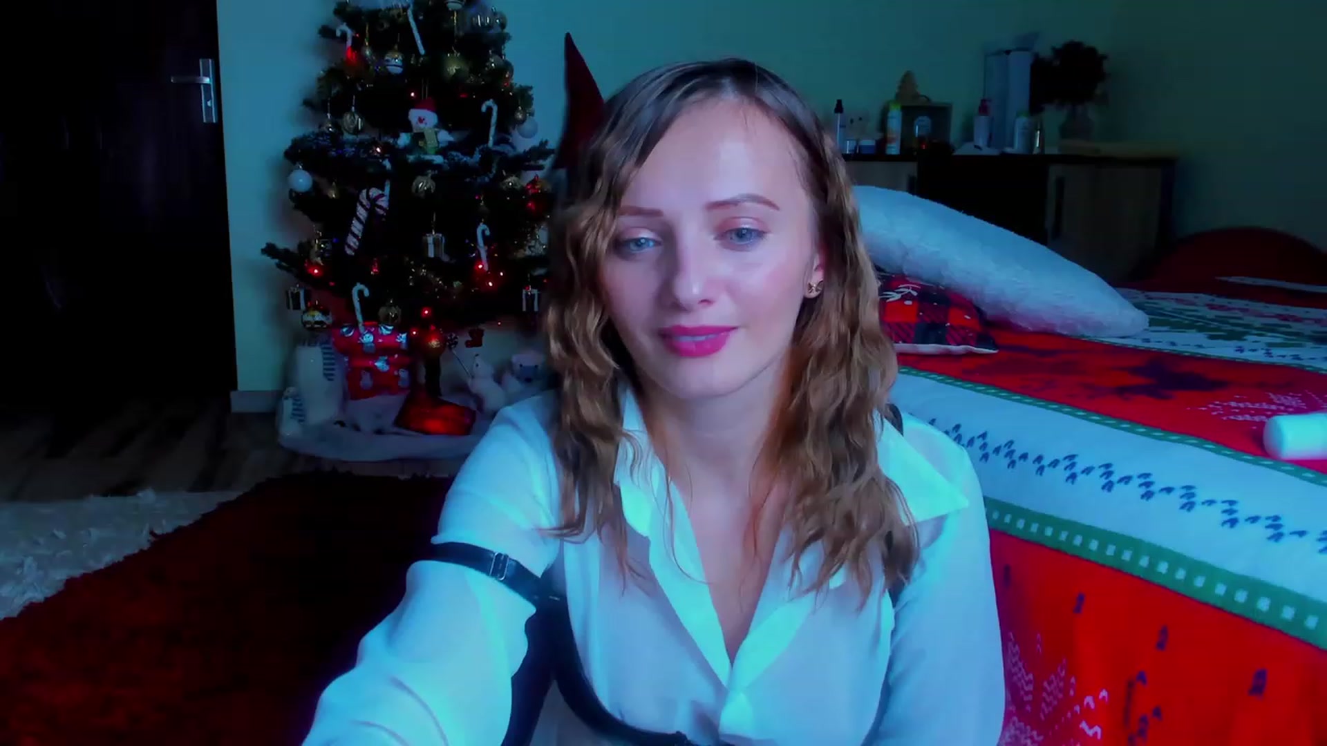 Gallery image thumbnail from KatBirdie_x's myfreecams stream on, 12/02/2023, 21:38 image 14 of 20