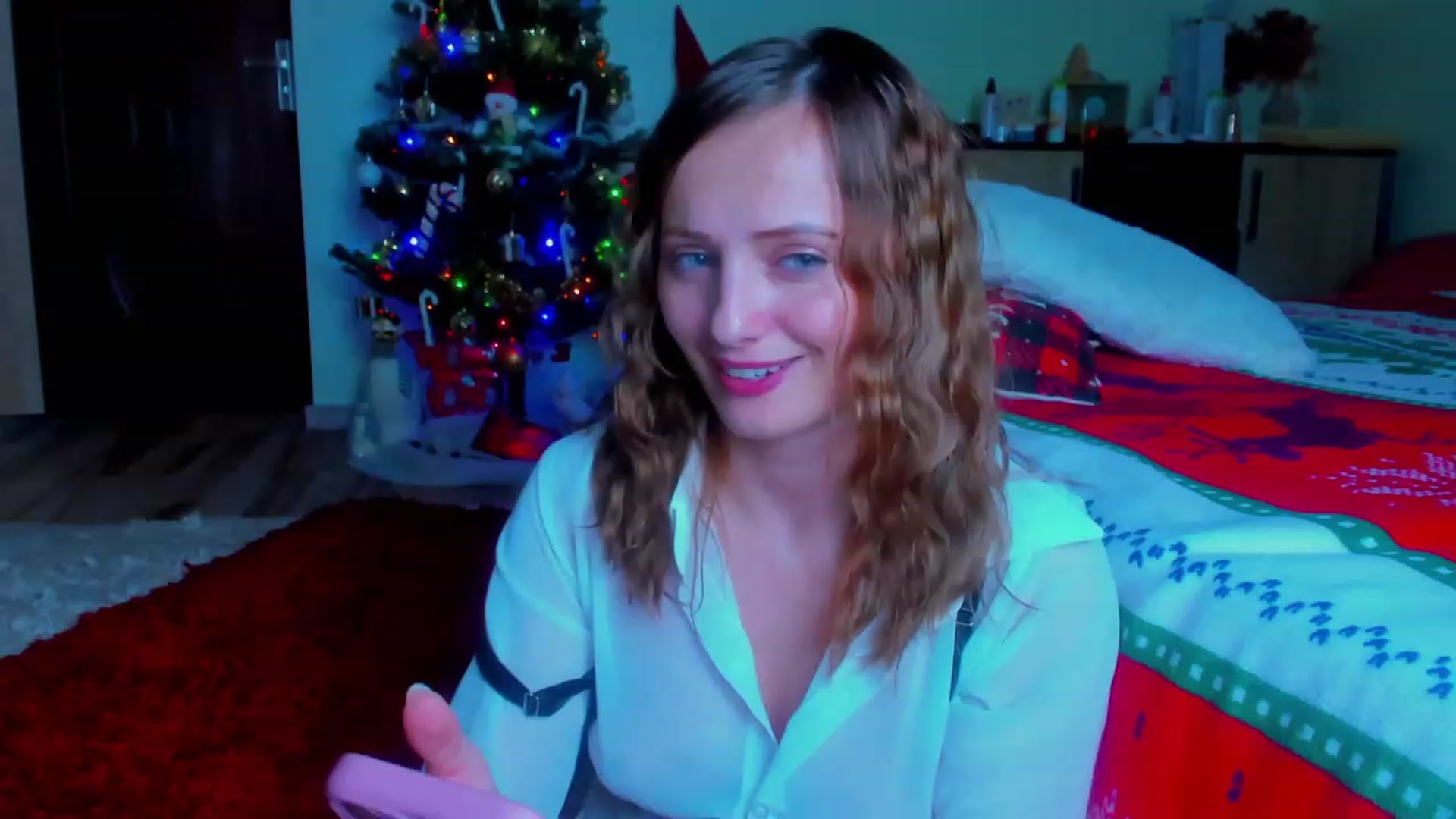 Gallery image thumbnail from KatBirdie_x's myfreecams stream on, 12/02/2023, 21:38 image 19 of 20