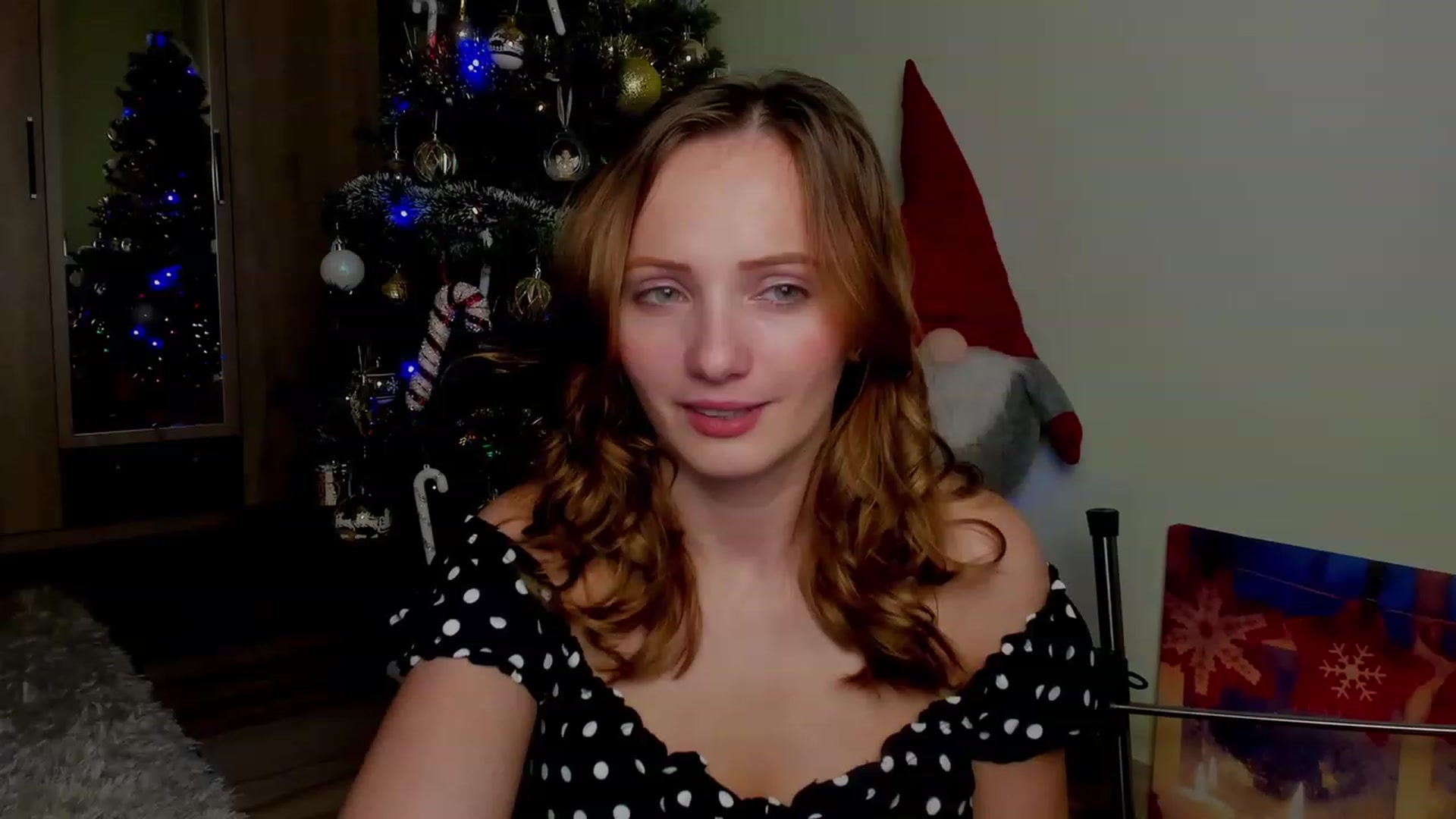 Gallery image thumbnail from KatBirdie_x's myfreecams stream on, 12/12/2023, 16:18 image 11 of 20
