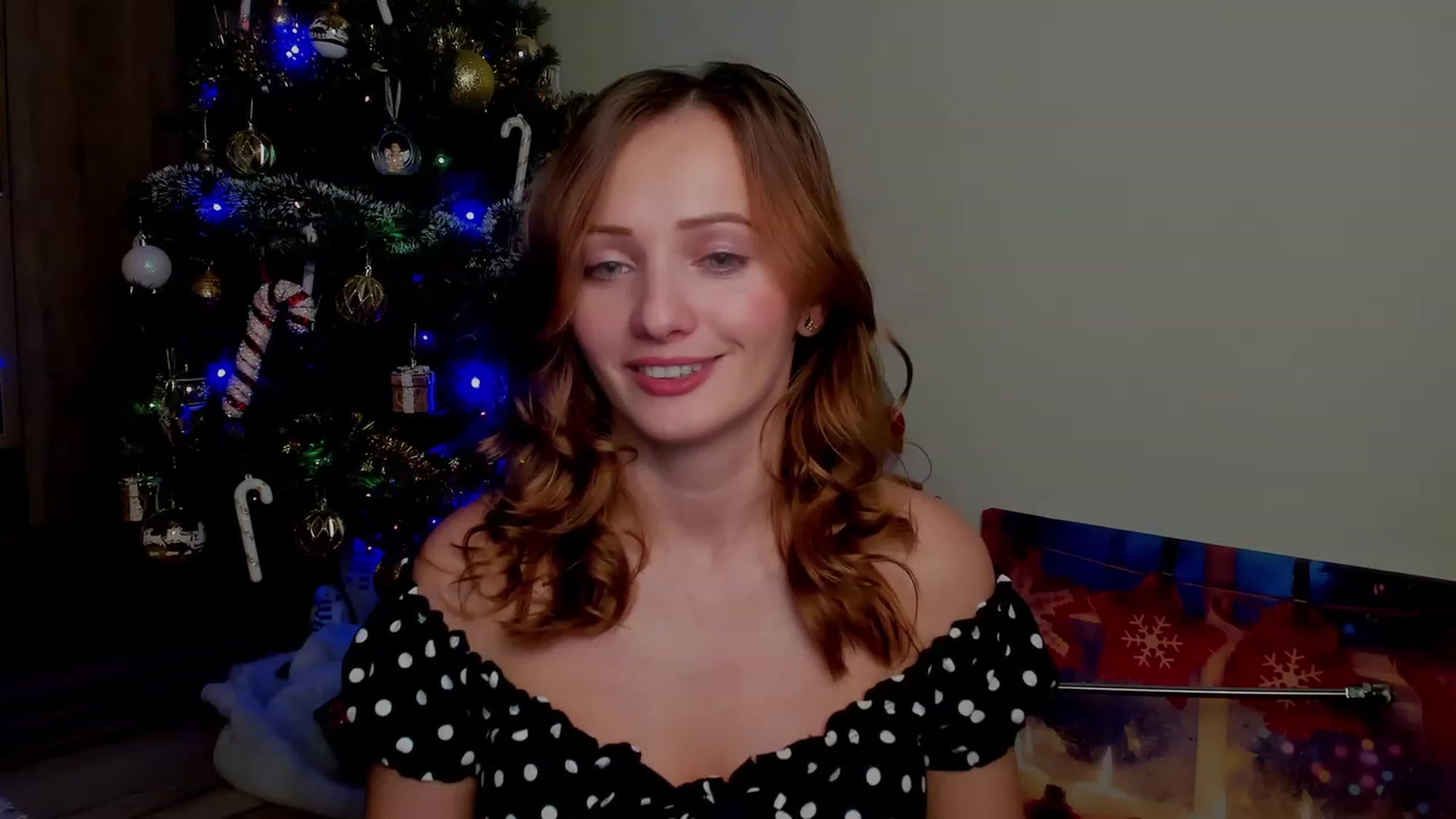 Gallery image thumbnail from KatBirdie_x's myfreecams stream on, 12/12/2023, 16:18 image 2 of 20