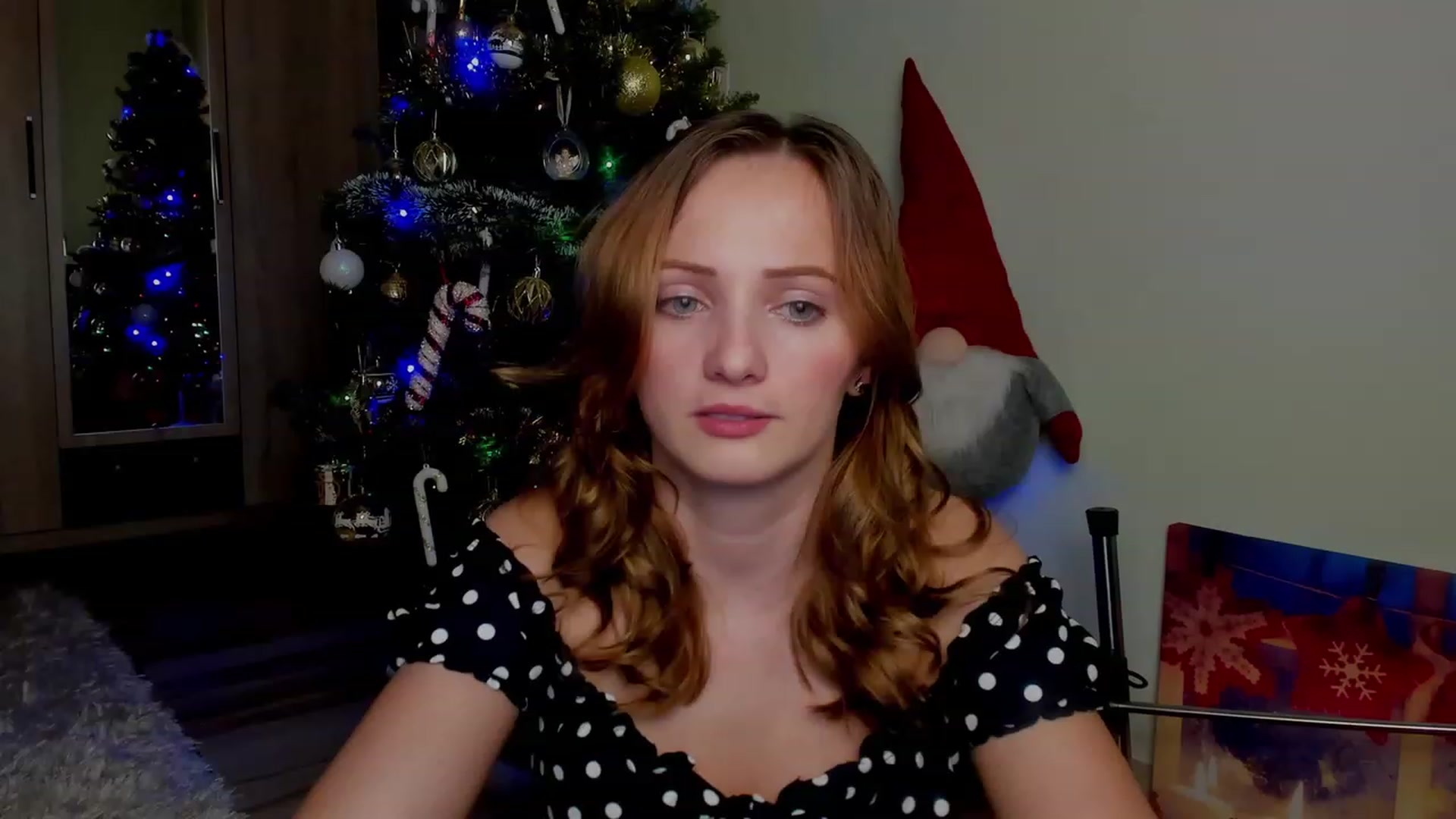 Gallery image thumbnail from KatBirdie_x's myfreecams stream on, 12/12/2023, 16:18 image 12 of 20