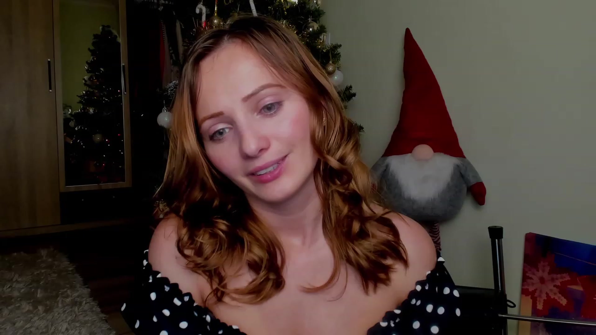 Gallery image thumbnail from KatBirdie_x's myfreecams stream on, 12/12/2023, 16:36 image 20 of 20