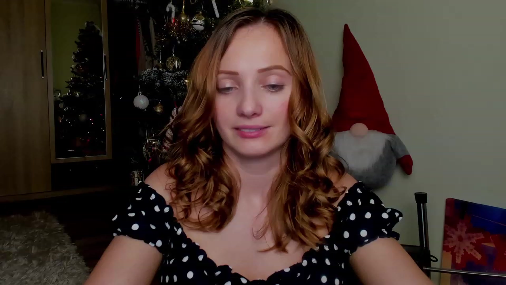 Gallery image thumbnail from KatBirdie_x's myfreecams stream on, 12/12/2023, 16:36 image 18 of 20