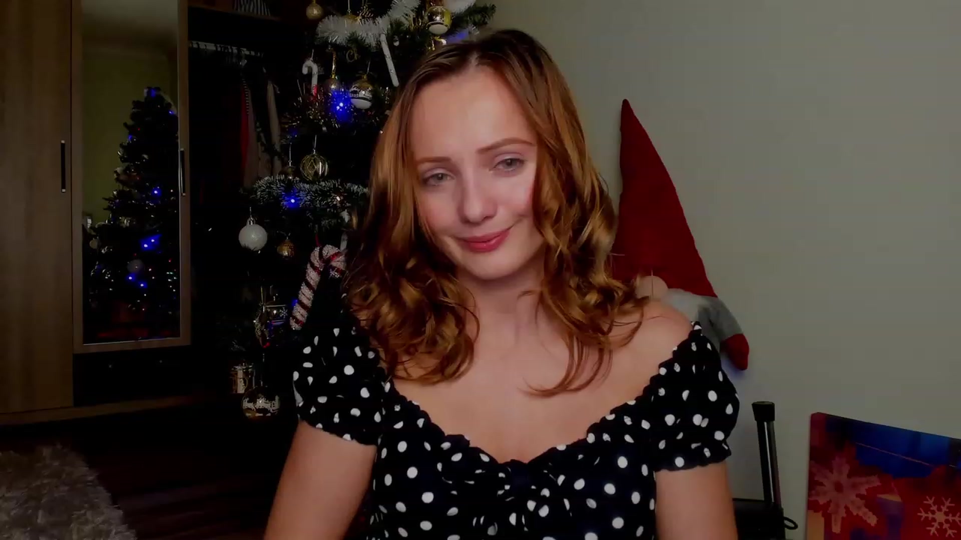 Gallery image thumbnail from KatBirdie_x's myfreecams stream on, 12/12/2023, 16:36 image 2 of 20