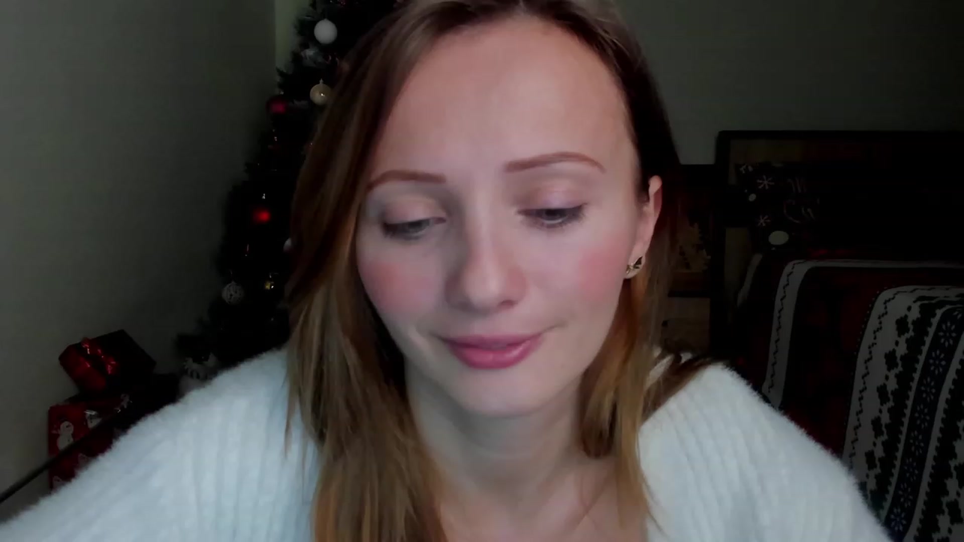Gallery image thumbnail from KatBirdie_x's myfreecams stream on, 12/16/2023, 19:59 image 17 of 20