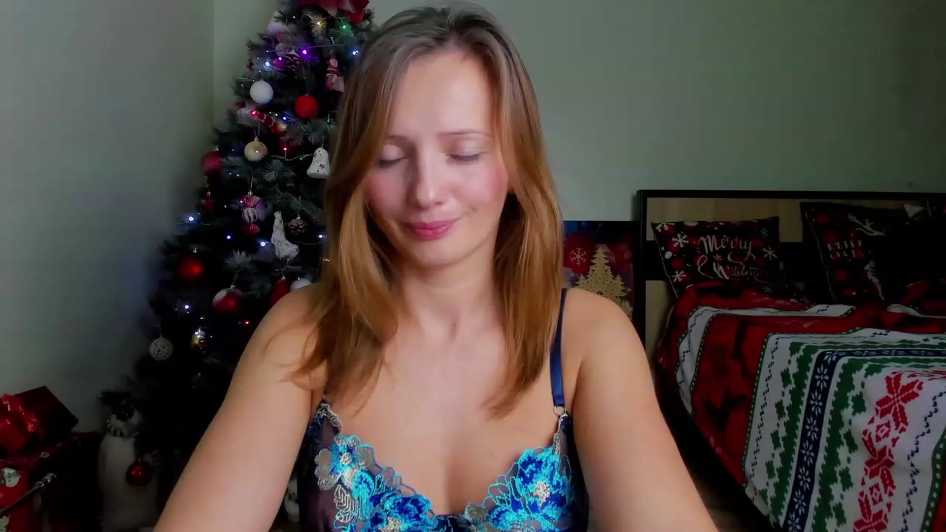 Gallery image thumbnail from KatBirdie_x's myfreecams stream on, 12/17/2023, 18:50 image 16 of 20