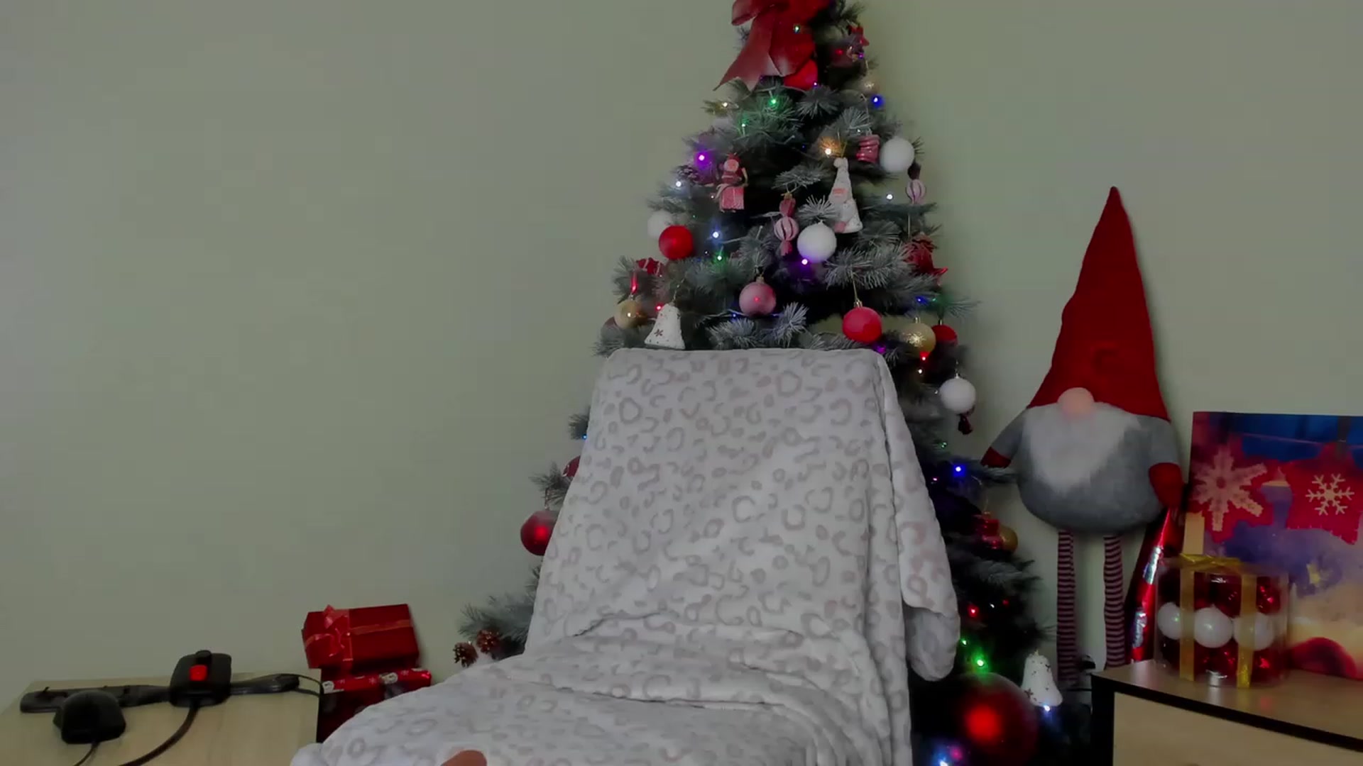 Gallery image thumbnail from KatBirdie_x's myfreecams stream on, 12/17/2023, 21:49 image 11 of 20