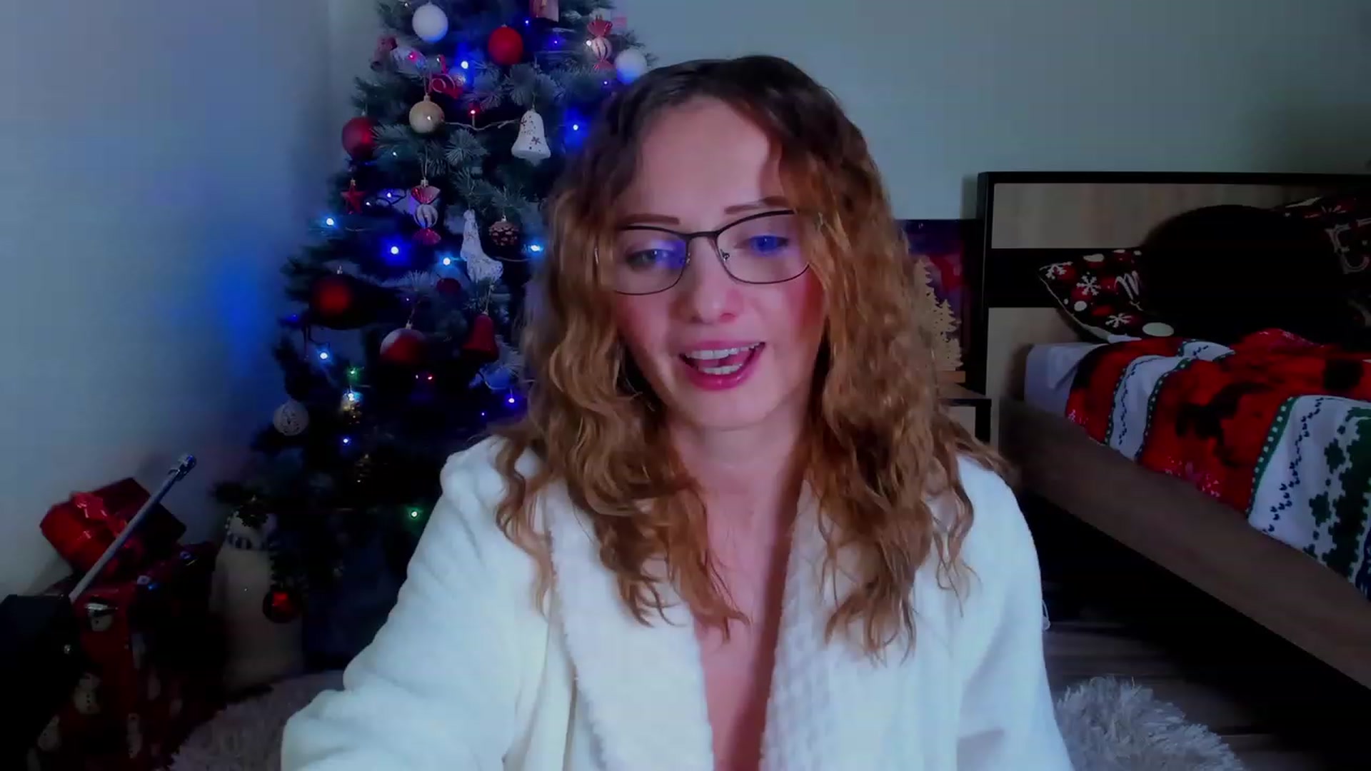 Gallery image thumbnail from KatBirdie_x's myfreecams stream on, 01/01/2024, 01:06 image 6 of 20