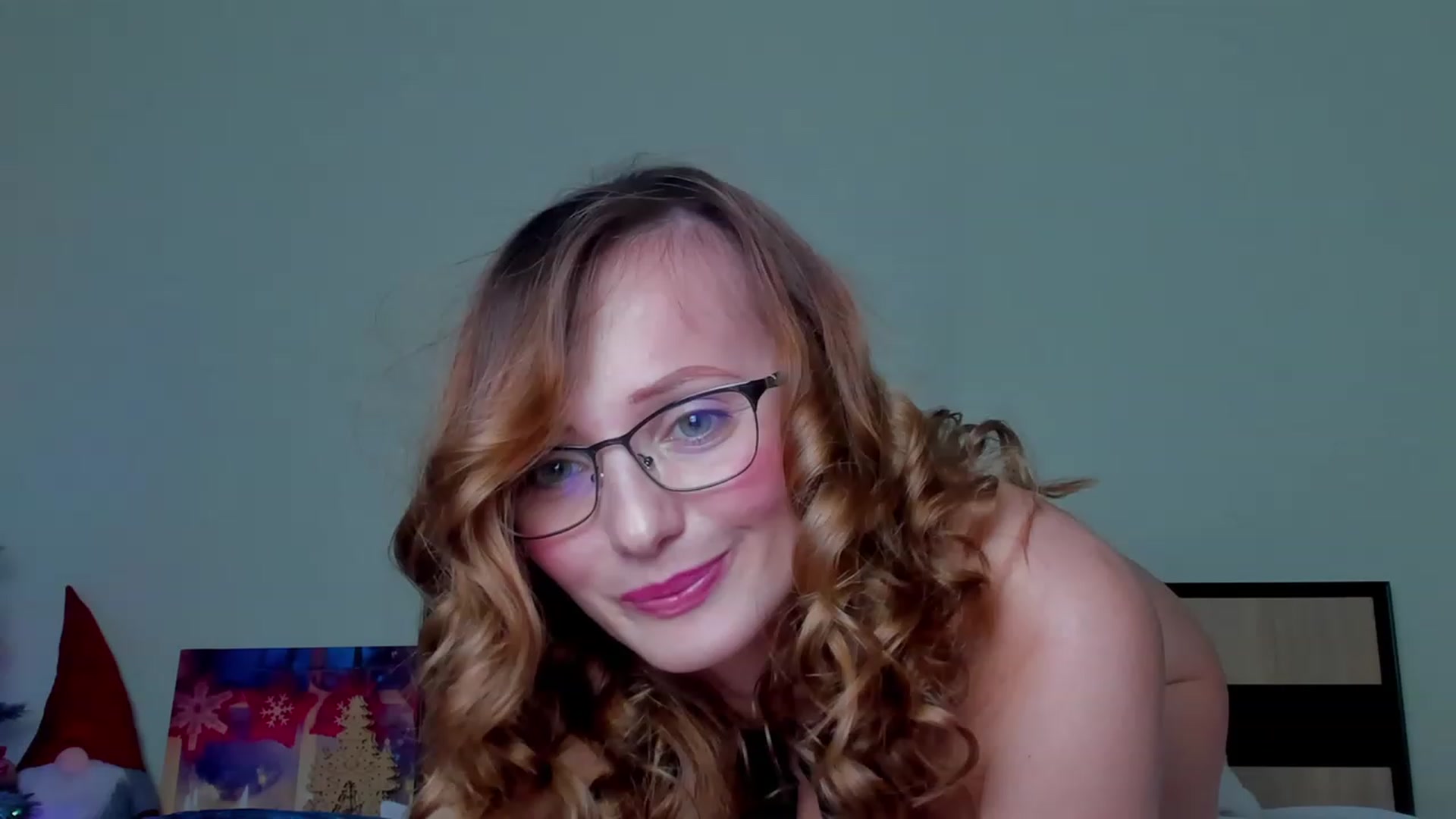 Gallery image thumbnail from KatBirdie_x's myfreecams stream on, 01/07/2024, 21:27 image 8 of 20