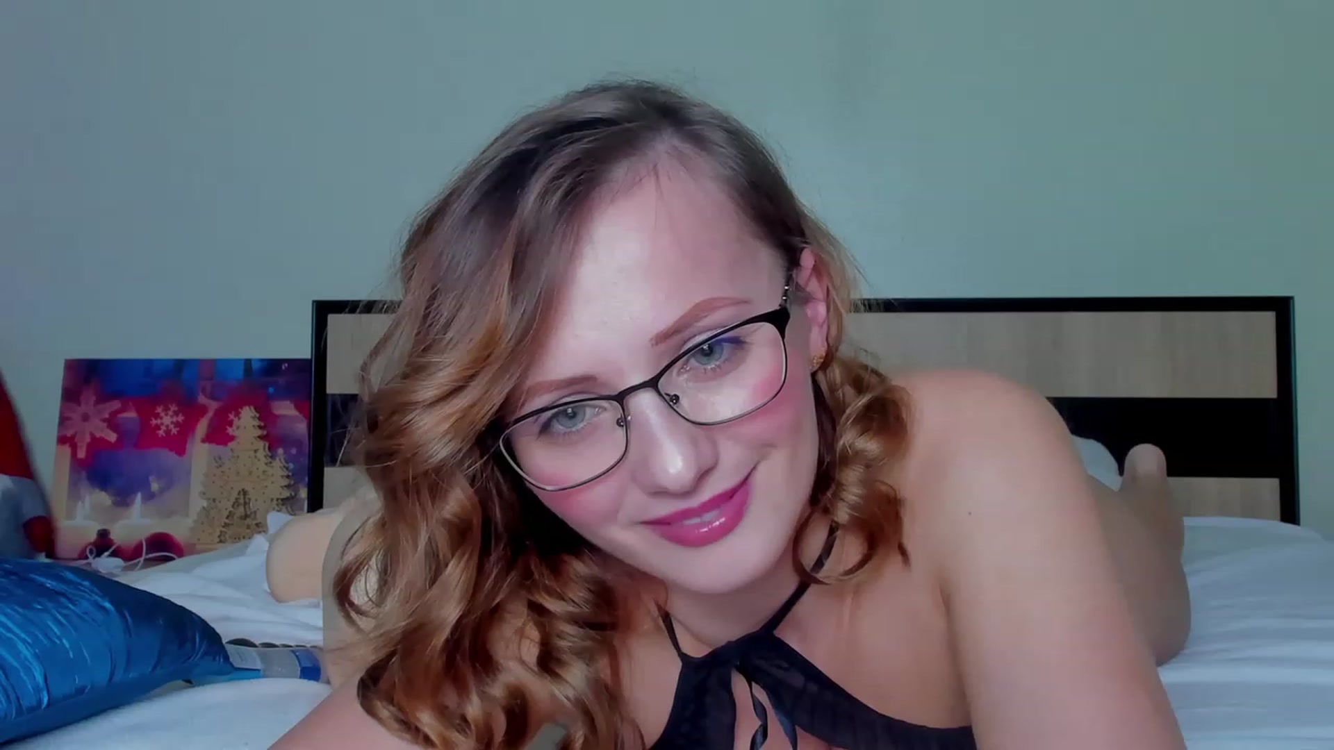 Gallery image thumbnail from KatBirdie_x's myfreecams stream on, 01/07/2024, 21:27 image 13 of 20
