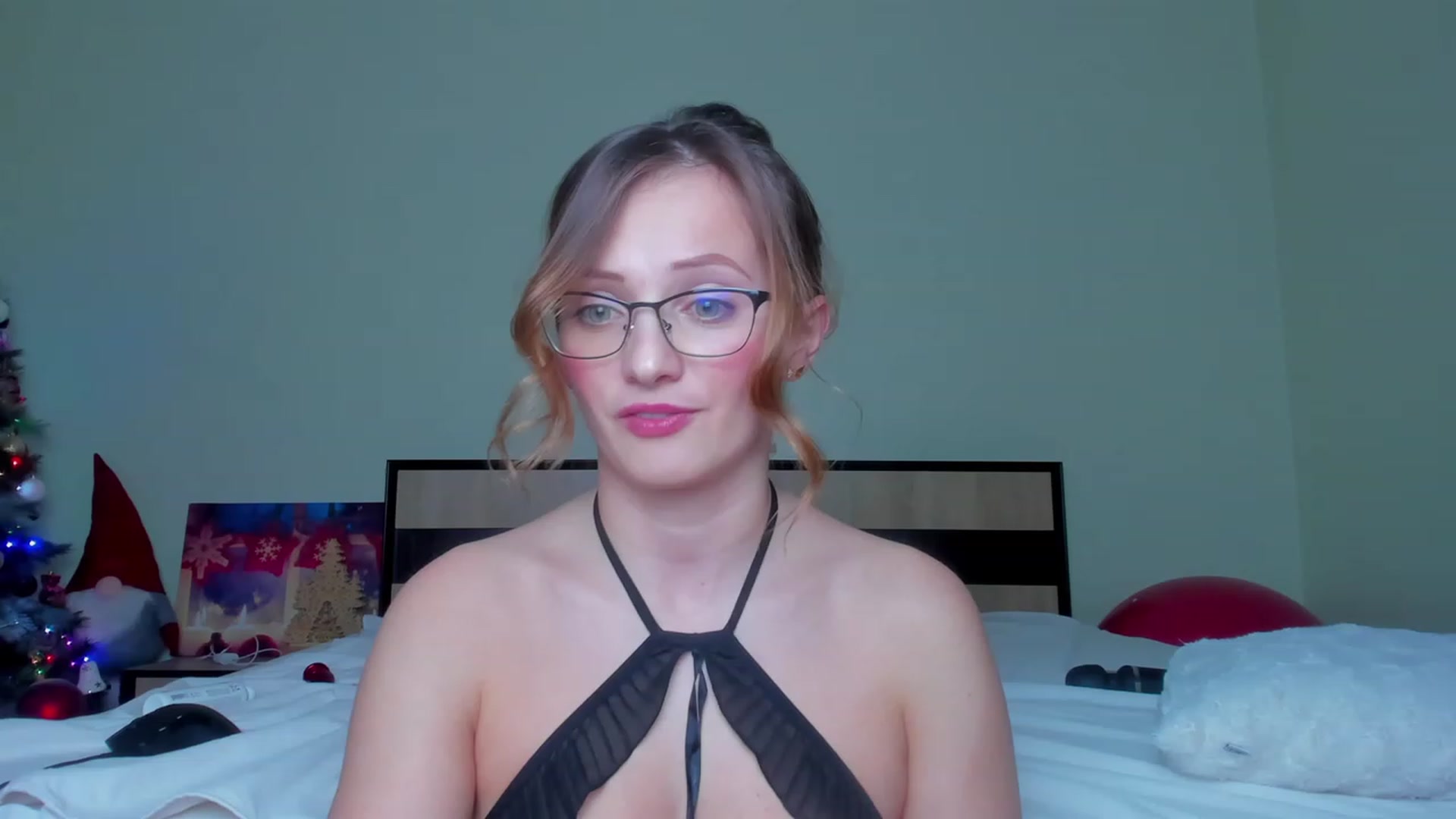 Gallery image thumbnail from KatBirdie_x's myfreecams stream on, 01/07/2024, 22:08 image 1 of 20