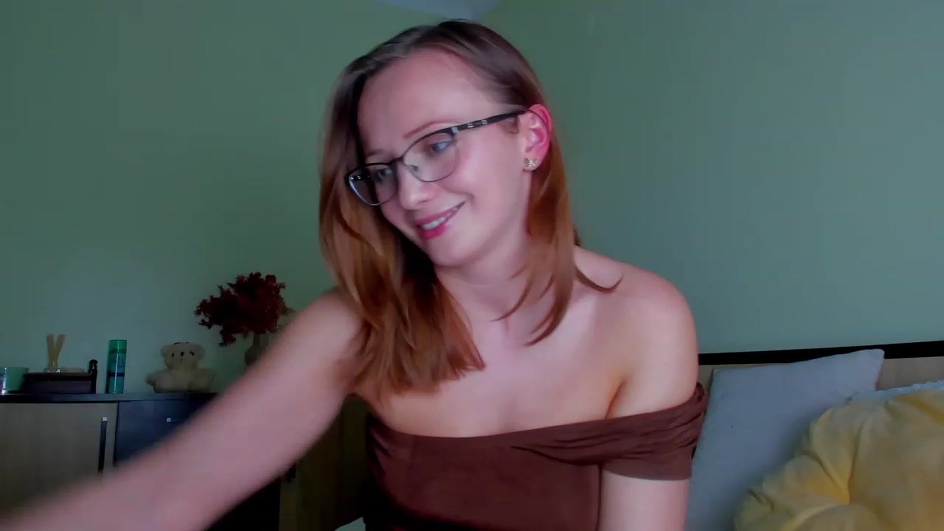 Gallery image thumbnail from KatBirdie_x's myfreecams stream on, 02/09/2024, 21:53 image 11 of 20