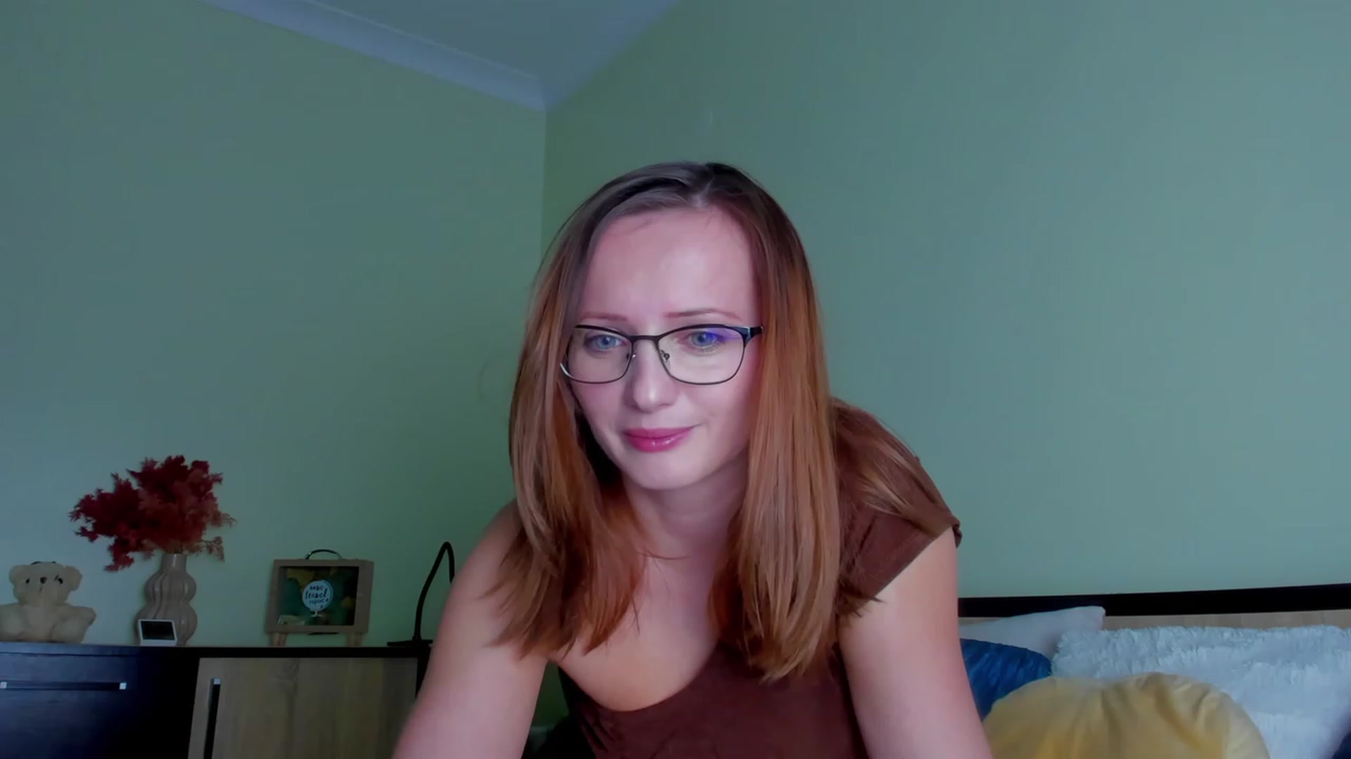 Gallery image thumbnail from KatBirdie_x's myfreecams stream on, 02/09/2024, 21:53 image 2 of 20