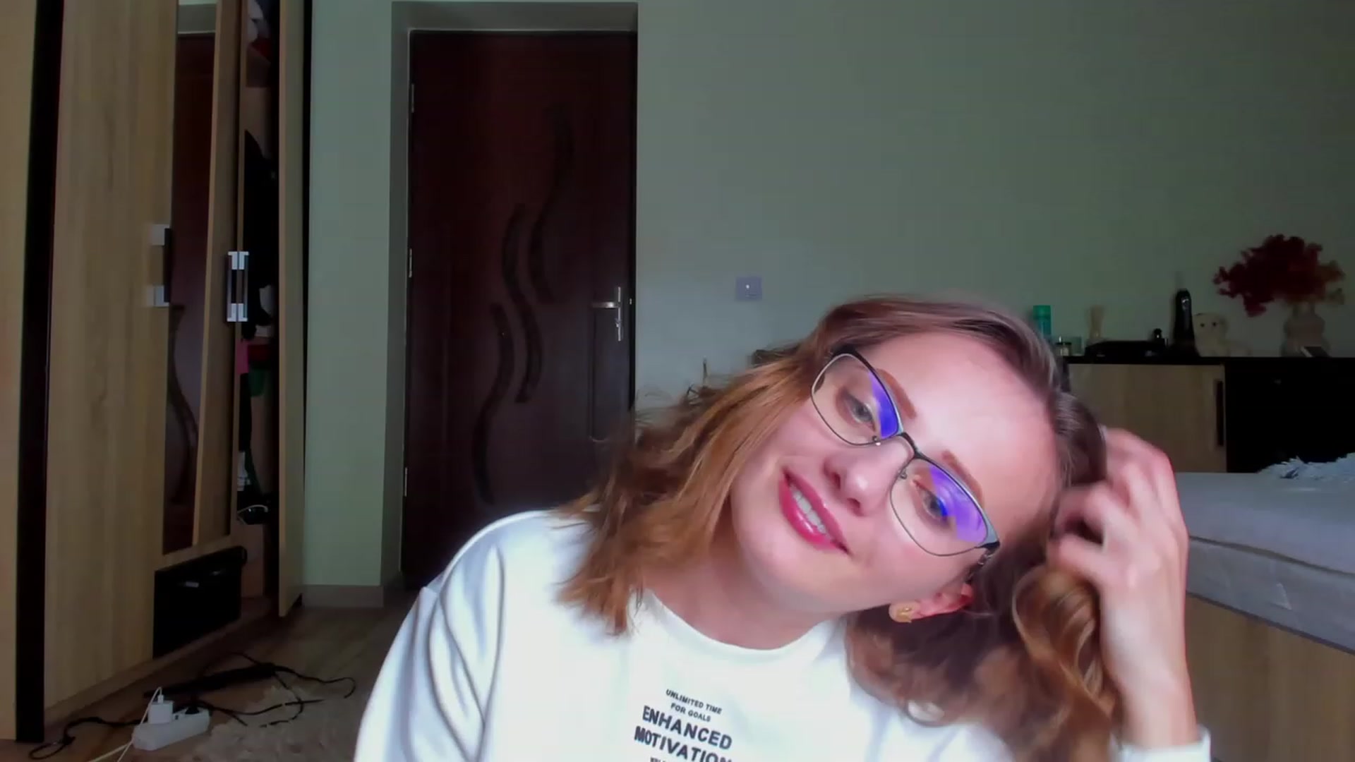 Gallery image thumbnail from KatBirdie_x's myfreecams stream on, 02/11/2024, 22:13 image 6 of 20