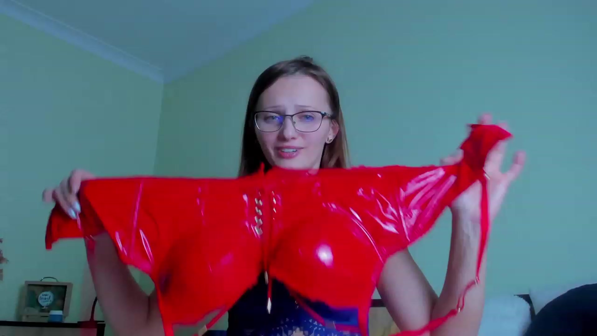 Gallery image thumbnail from KatBirdie_x's myfreecams stream on, 02/14/2024, 20:56 image 6 of 20