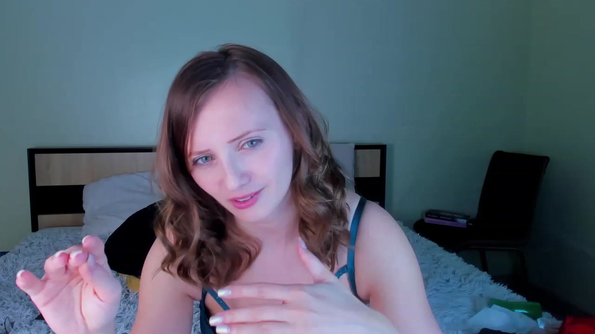 Gallery image thumbnail from KatBirdie_x's myfreecams stream on, 02/15/2024, 23:16 image 3 of 20