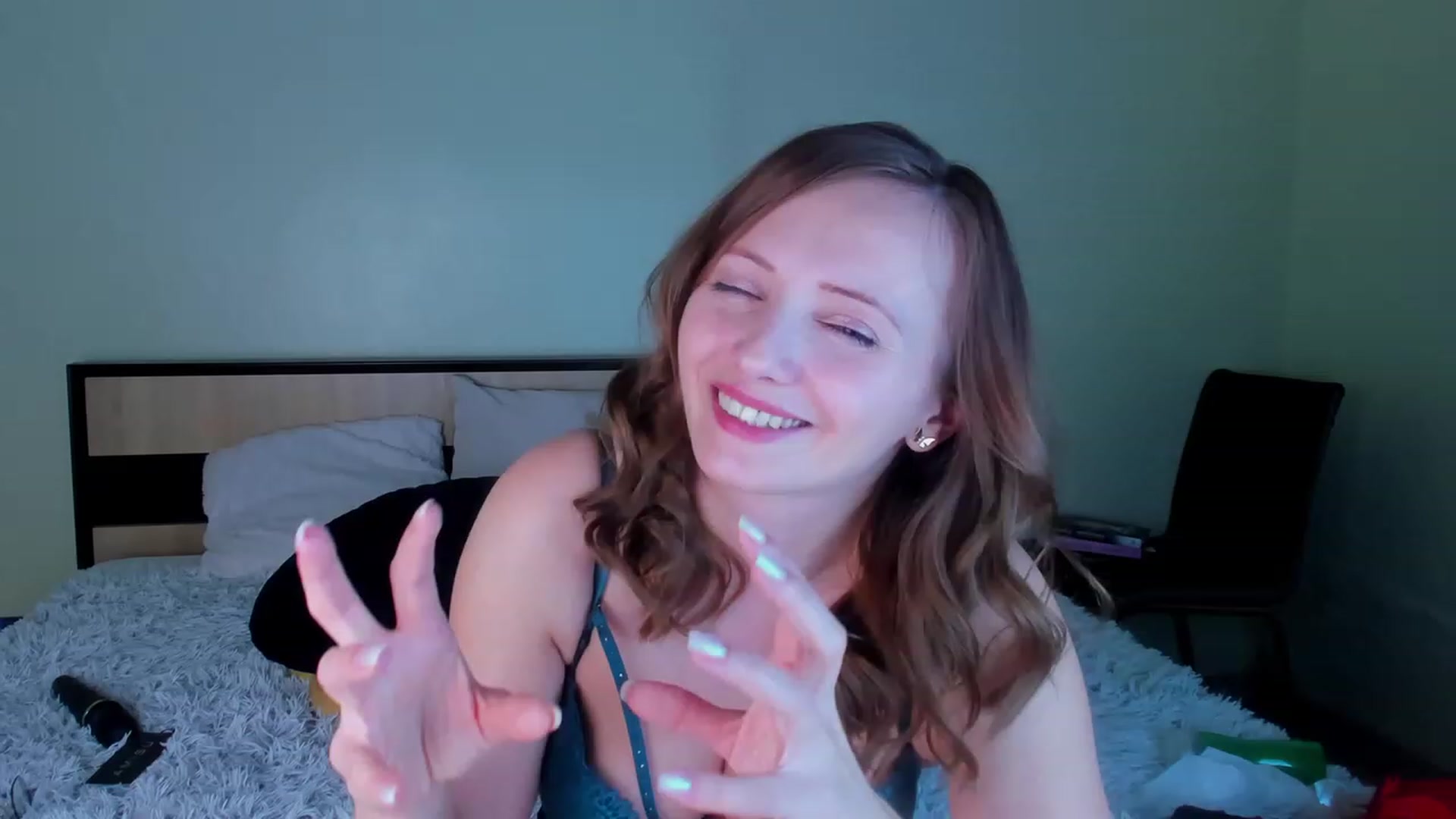 Gallery image thumbnail from KatBirdie_x's myfreecams stream on, 02/15/2024, 23:16 image 1 of 20