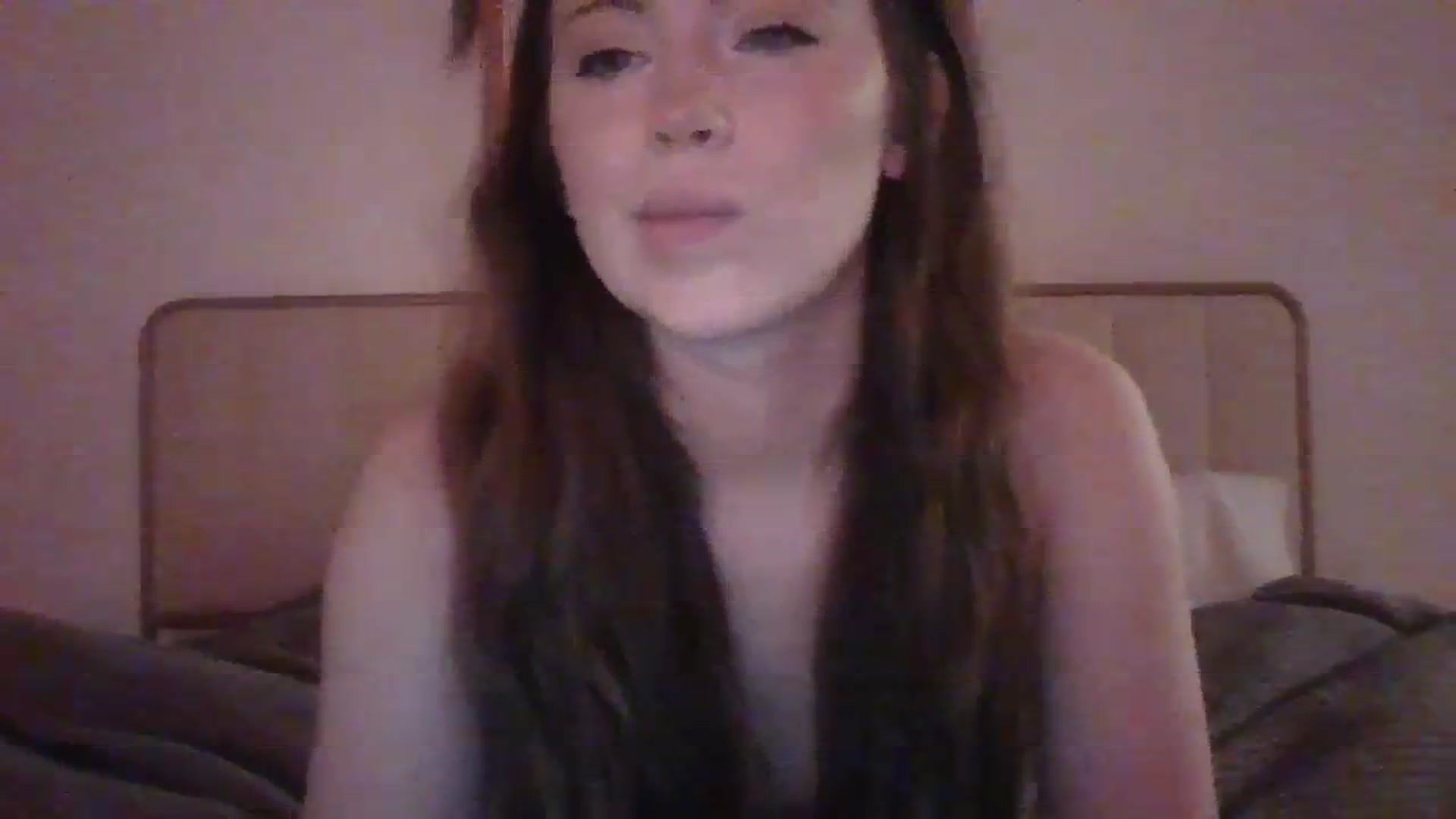 Gallery image thumbnail from KatChella's myfreecams stream on, 11/24/2023, 01:03 image 17 of 20