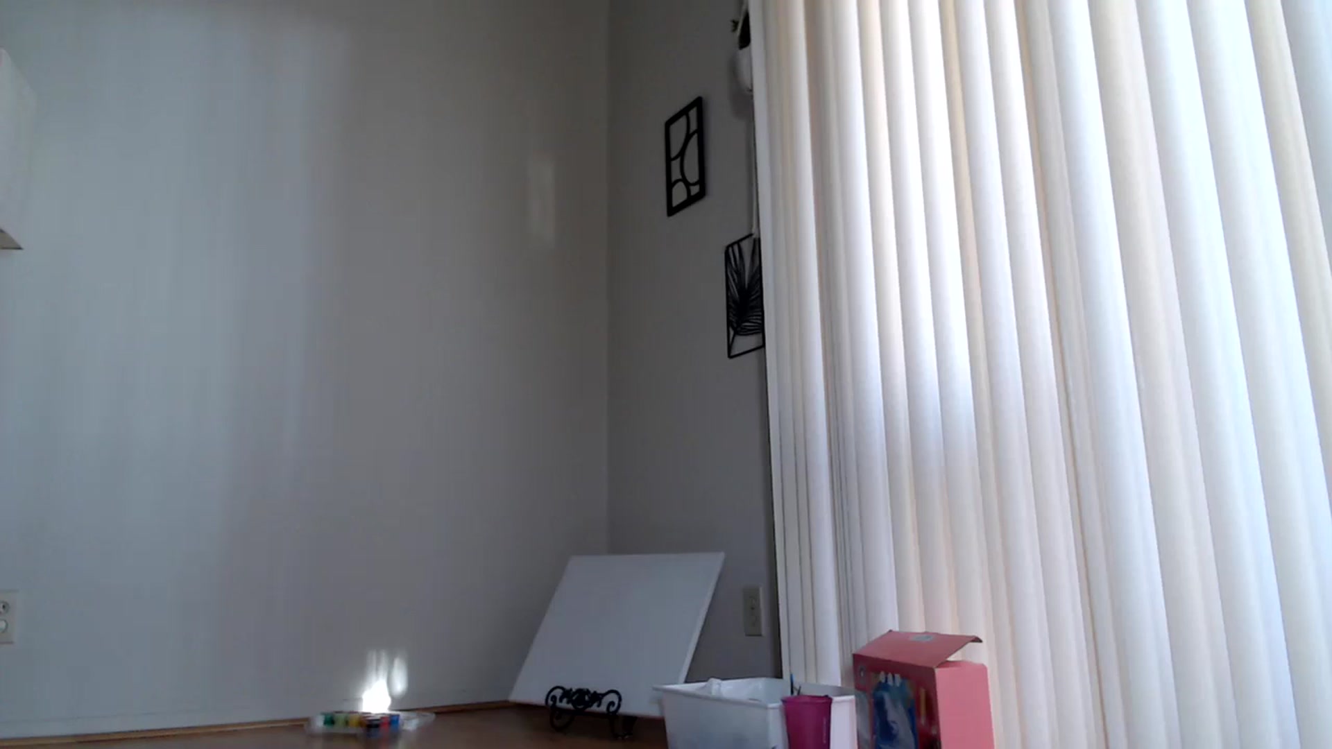 Gallery image thumbnail from KatDennings's myfreecams stream on, 06/06/2024, 03:10 image 2 of 20