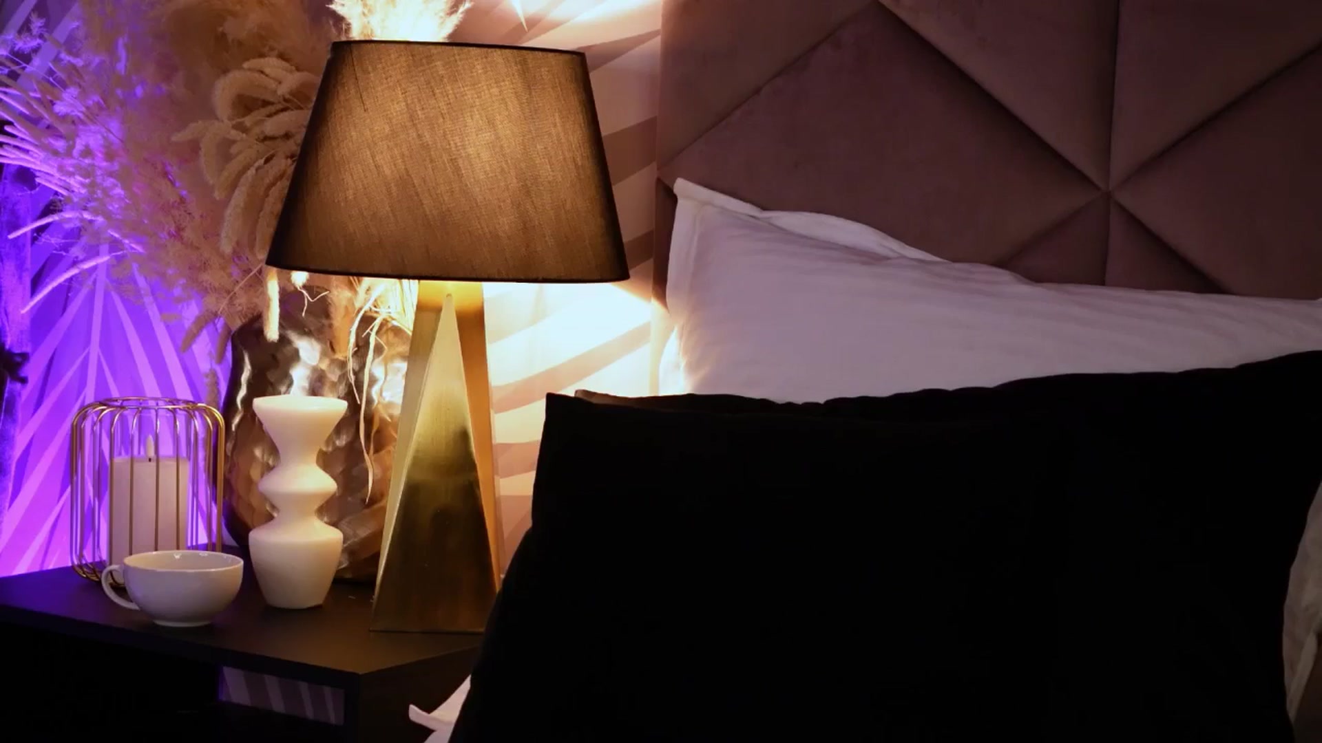 Gallery image thumbnail from KatJoliee's myfreecams stream on, 10/22/2025, 02:35 image 20 of 20