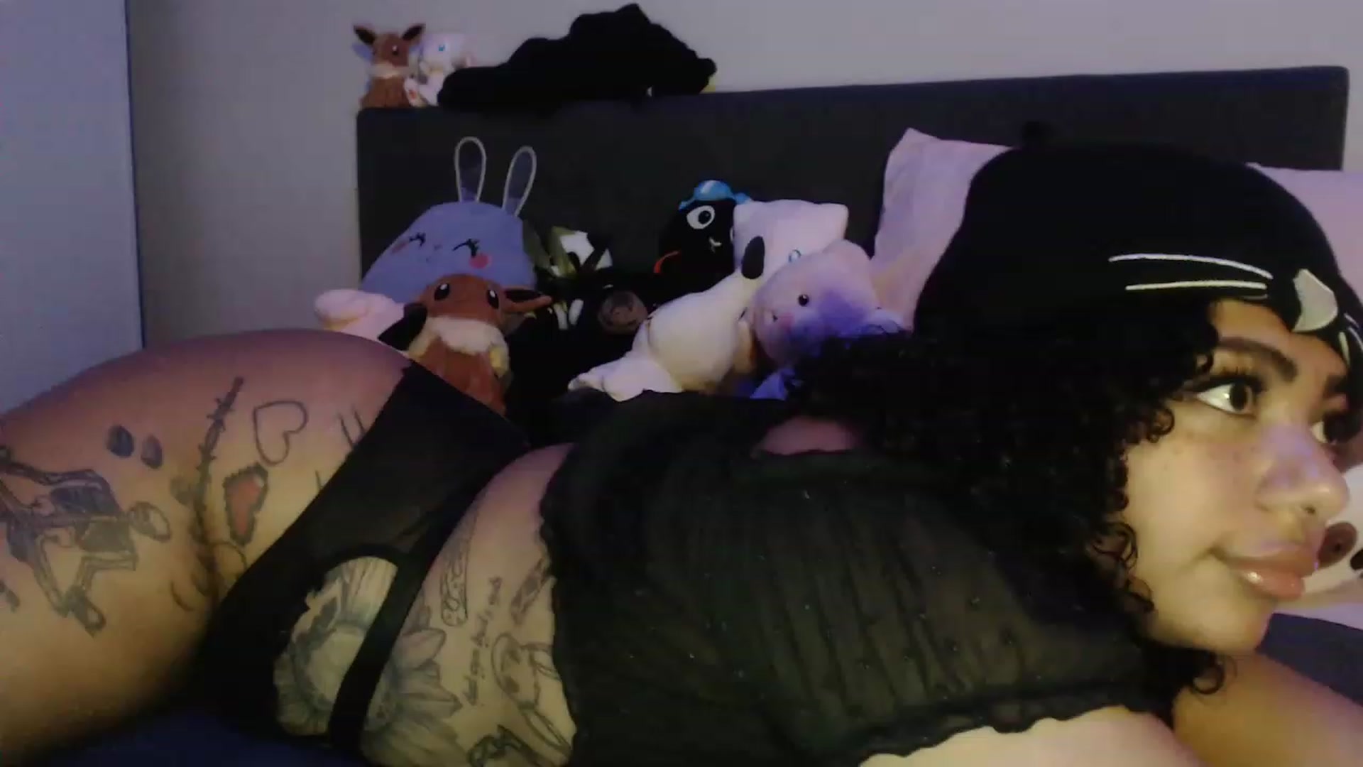 Gallery image thumbnail from KatKitty's myfreecams stream on, 01/02/2023, 07:06 image 20 of 20