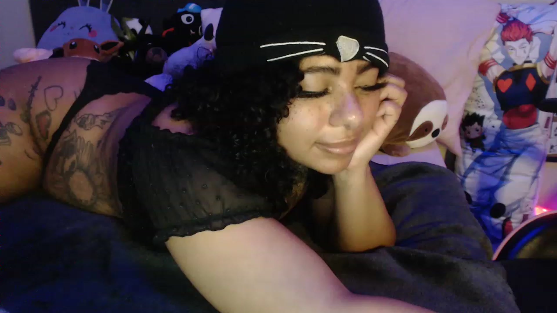 Gallery image thumbnail from KatKitty's myfreecams stream on, 01/02/2023, 08:28 image 12 of 20