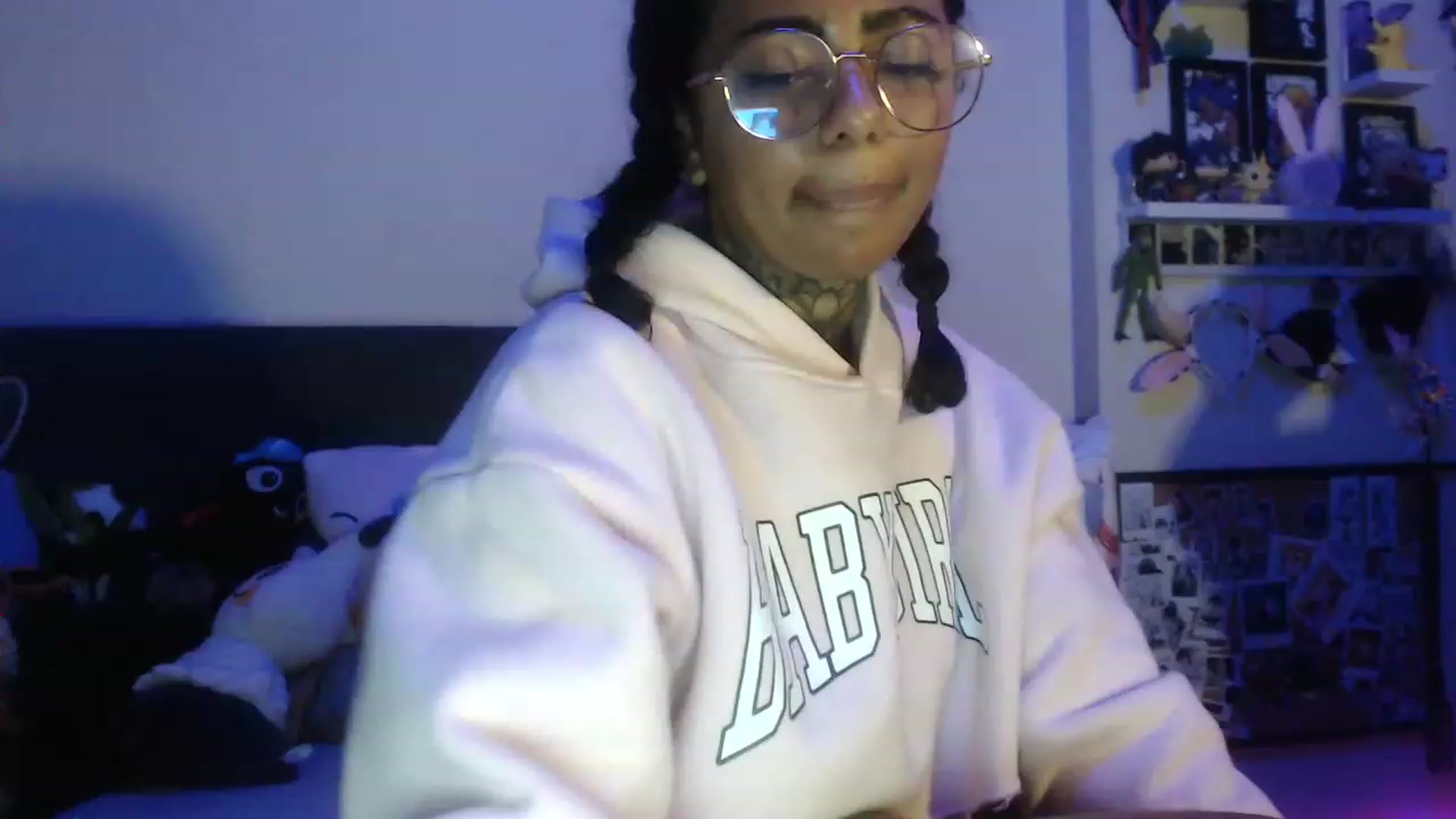 Gallery image thumbnail from KatKitty's myfreecams stream on, 01/04/2023, 08:51 image 11 of 20