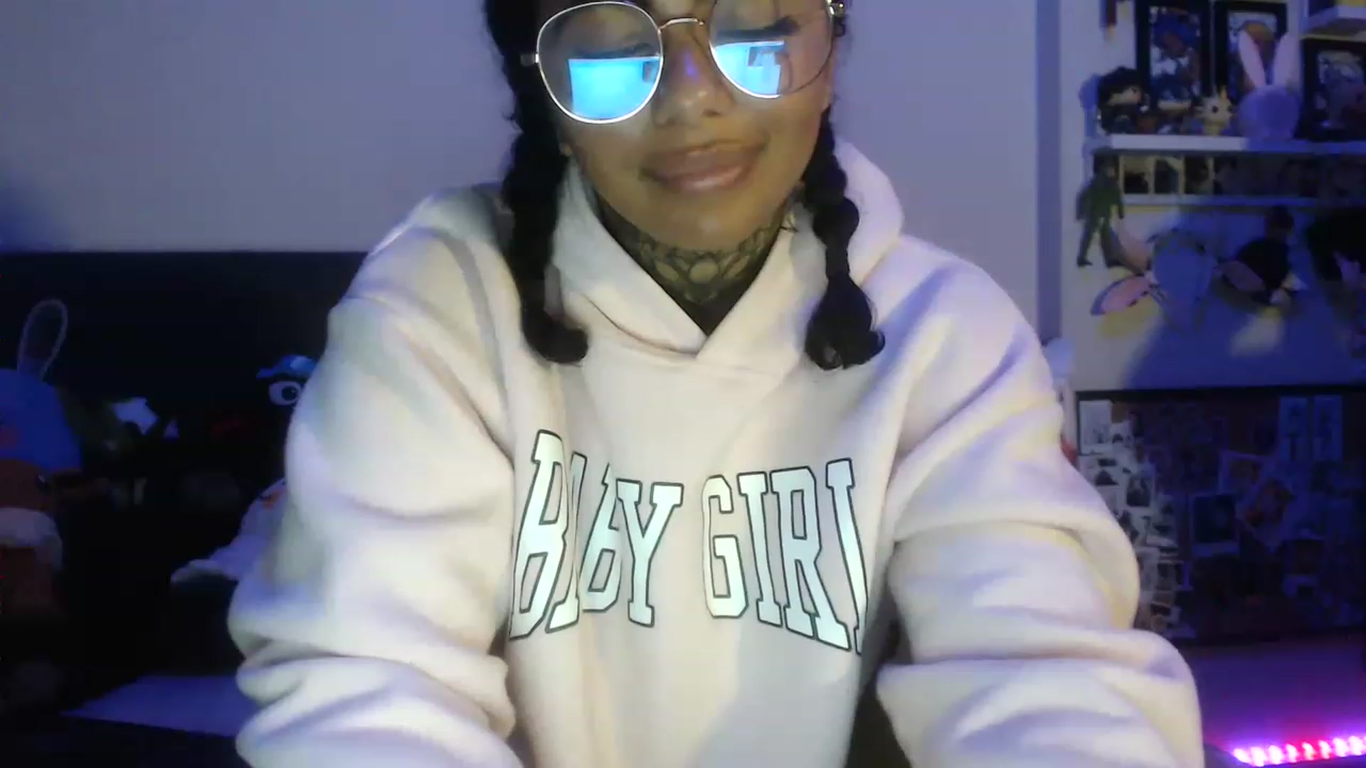 Gallery image thumbnail from KatKitty's myfreecams stream on, 01/04/2023, 08:51 image 5 of 20