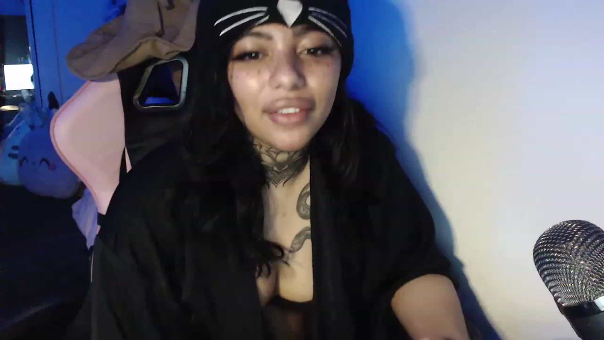 Gallery image thumbnail from KatKitty's myfreecams stream on, 02/13/2023, 08:02 image 2 of 20