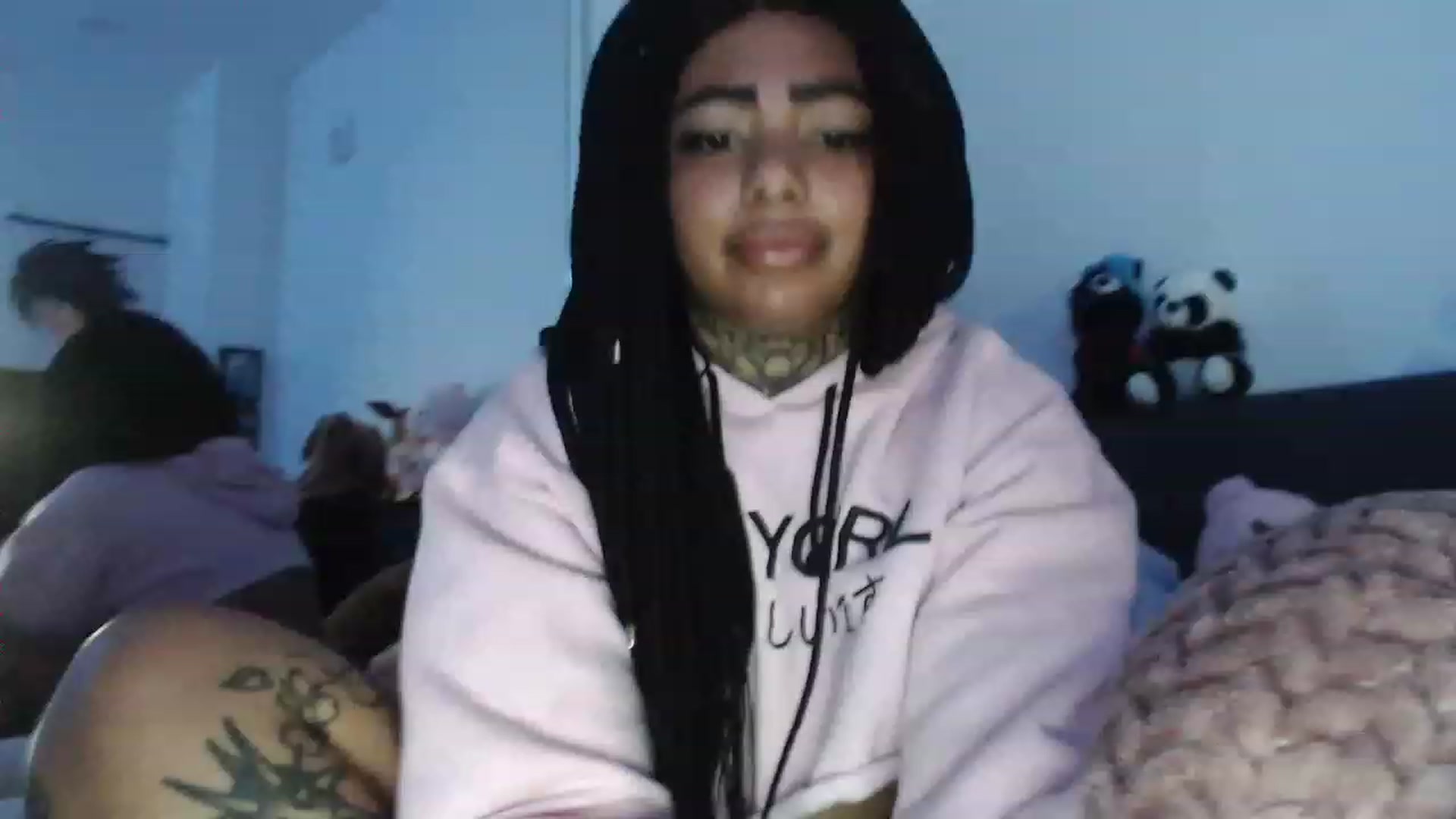 Gallery image thumbnail from KatKitty's myfreecams stream on, 02/17/2023, 18:34 image 13 of 20