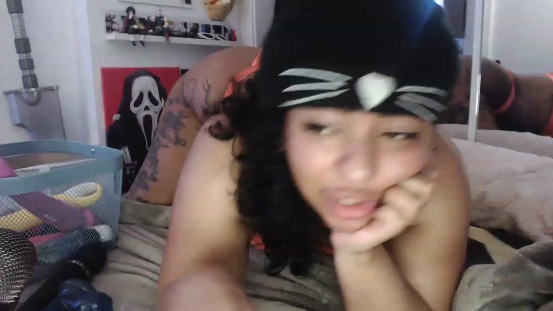 Gallery image thumbnail from KatKitty's myfreecams stream on, 02/19/2023, 08:39 image 20 of 20