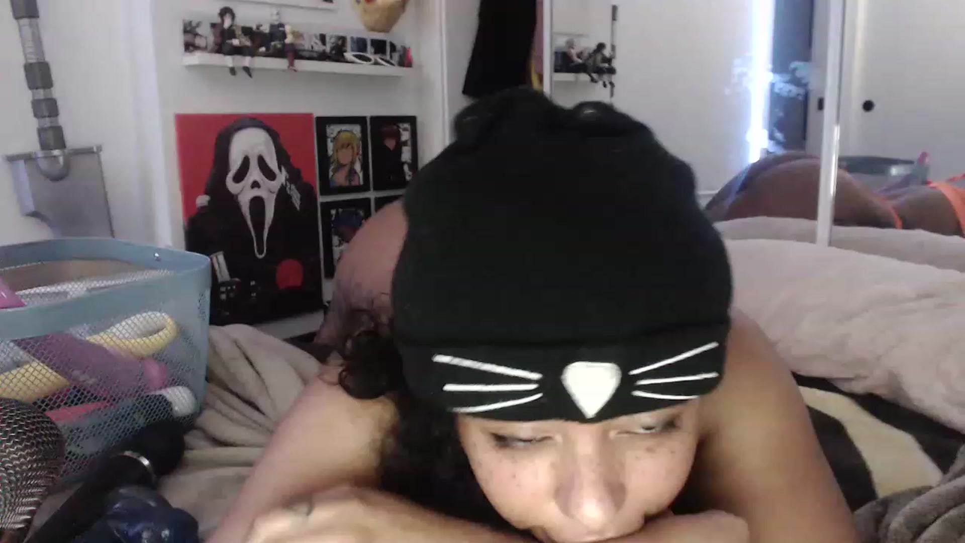Gallery image thumbnail from KatKitty's myfreecams stream on, 02/19/2023, 08:39 image 18 of 20