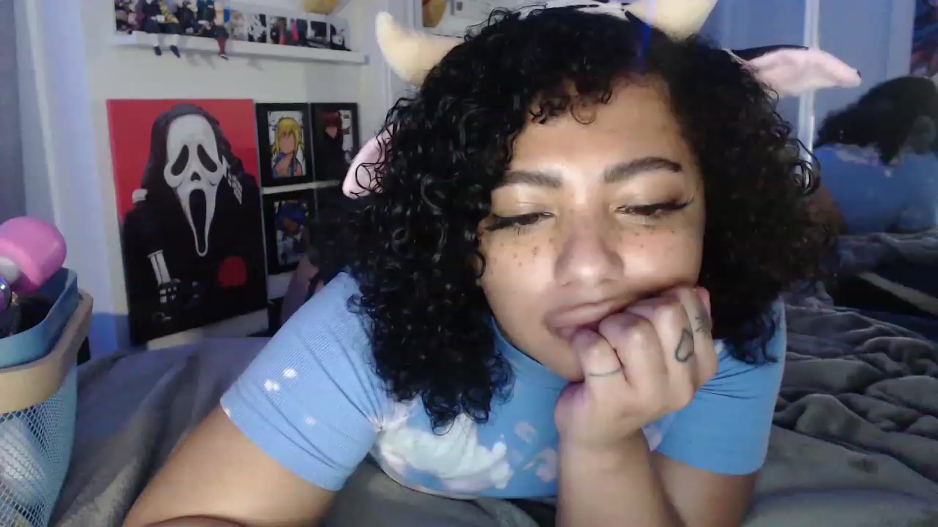 Gallery image thumbnail from KatKitty's myfreecams stream on, 03/03/2023, 08:10 image 9 of 20