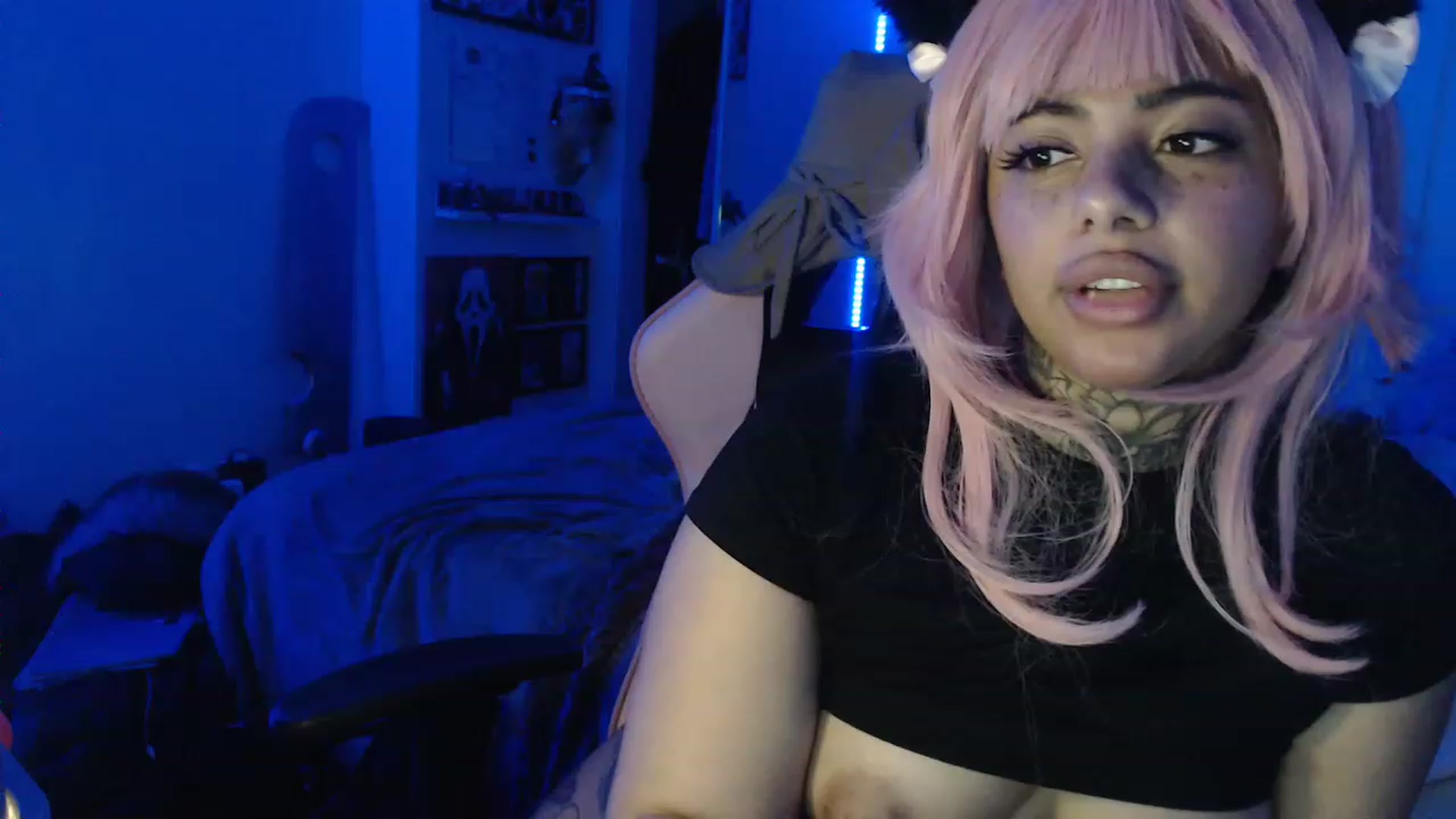 Gallery image thumbnail from KatKitty's myfreecams stream on, 03/17/2023, 07:54 image 13 of 20