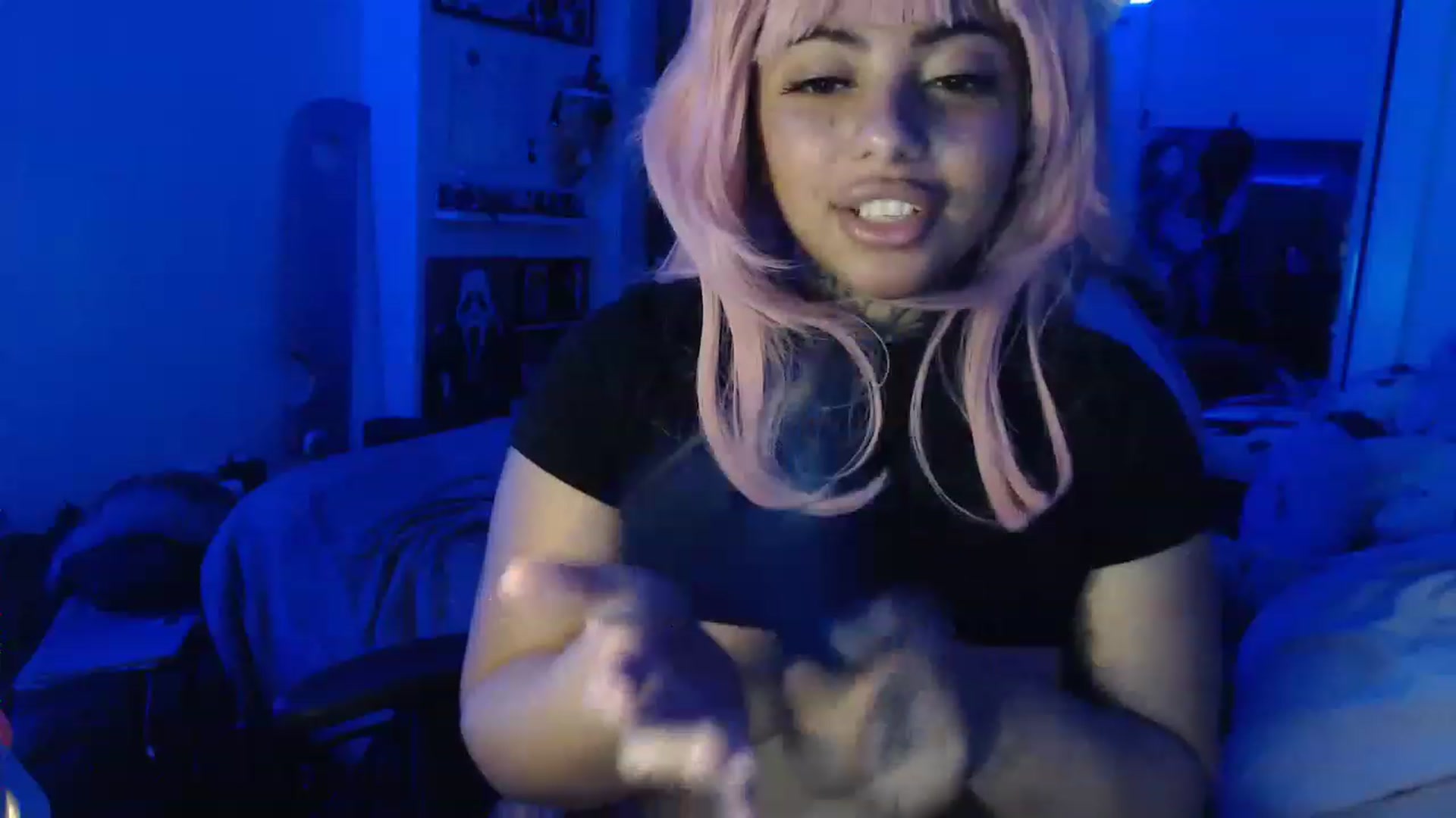 Gallery image thumbnail from KatKitty's myfreecams stream on, 03/17/2023, 07:54 image 10 of 20