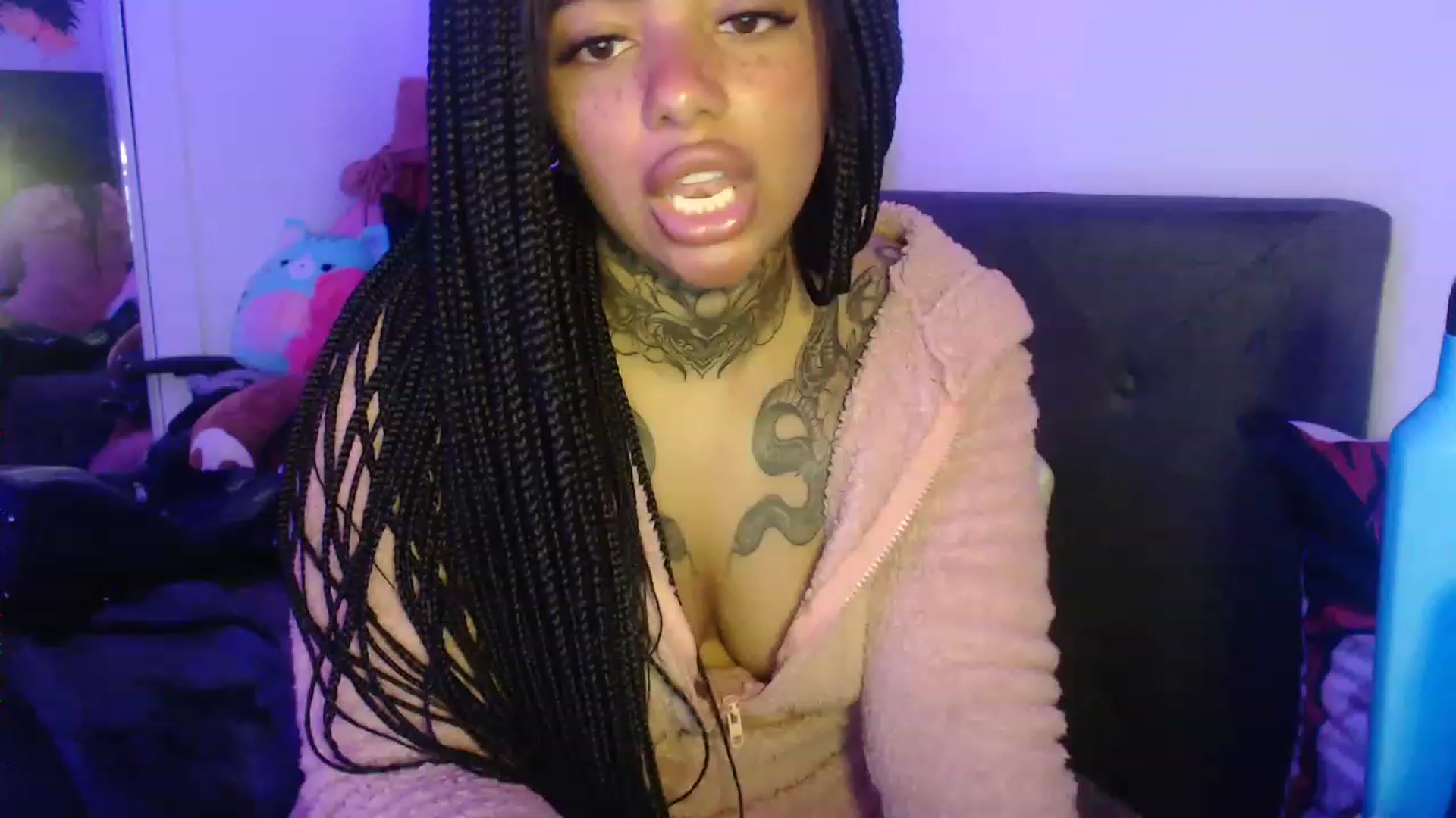 Gallery image thumbnail from KatKitty's myfreecams stream on, 05/11/2023, 16:15 image 17 of 20