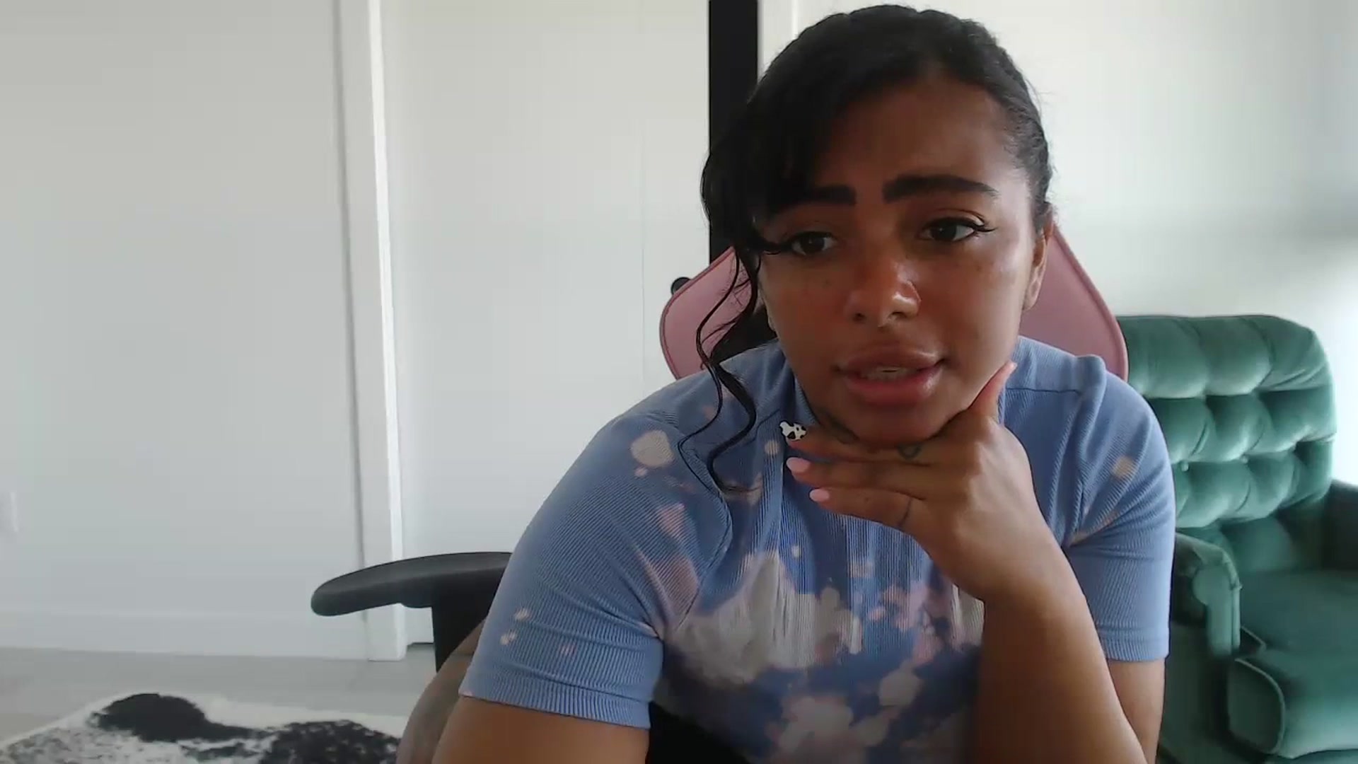 Gallery image thumbnail from KatKitty's myfreecams stream on, 07/08/2023, 18:34 image 9 of 20