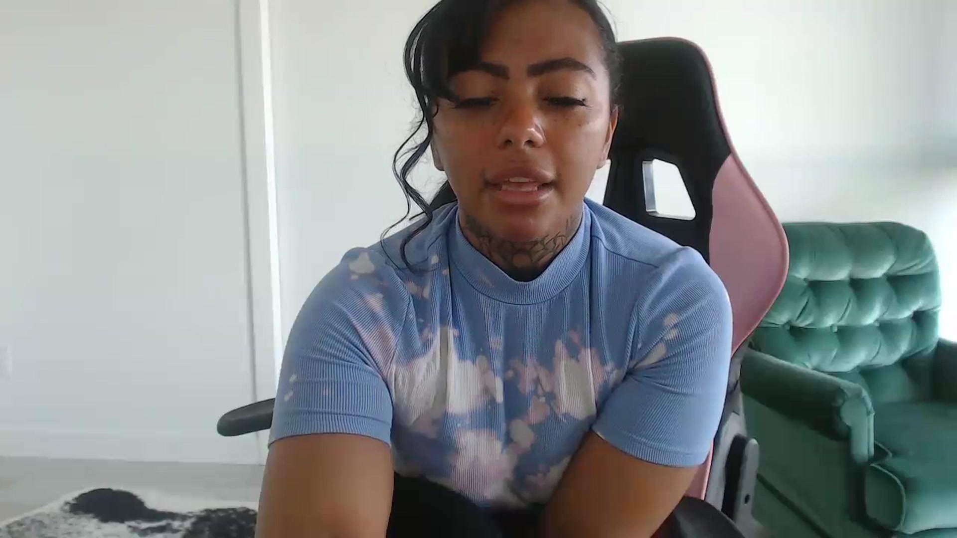 Gallery image thumbnail from KatKitty's myfreecams stream on, 07/08/2023, 18:34 image 14 of 20