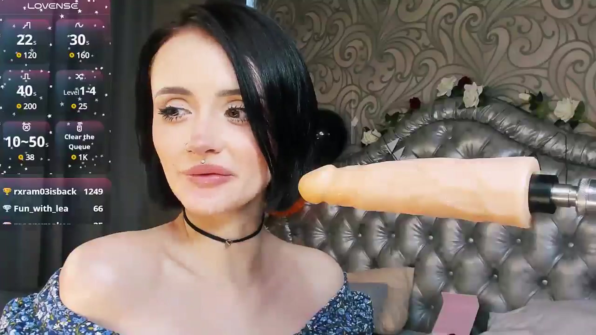 Gallery image thumbnail from KatPirs's myfreecams stream on, 10/26/2024, 15:48 image 17 of 20