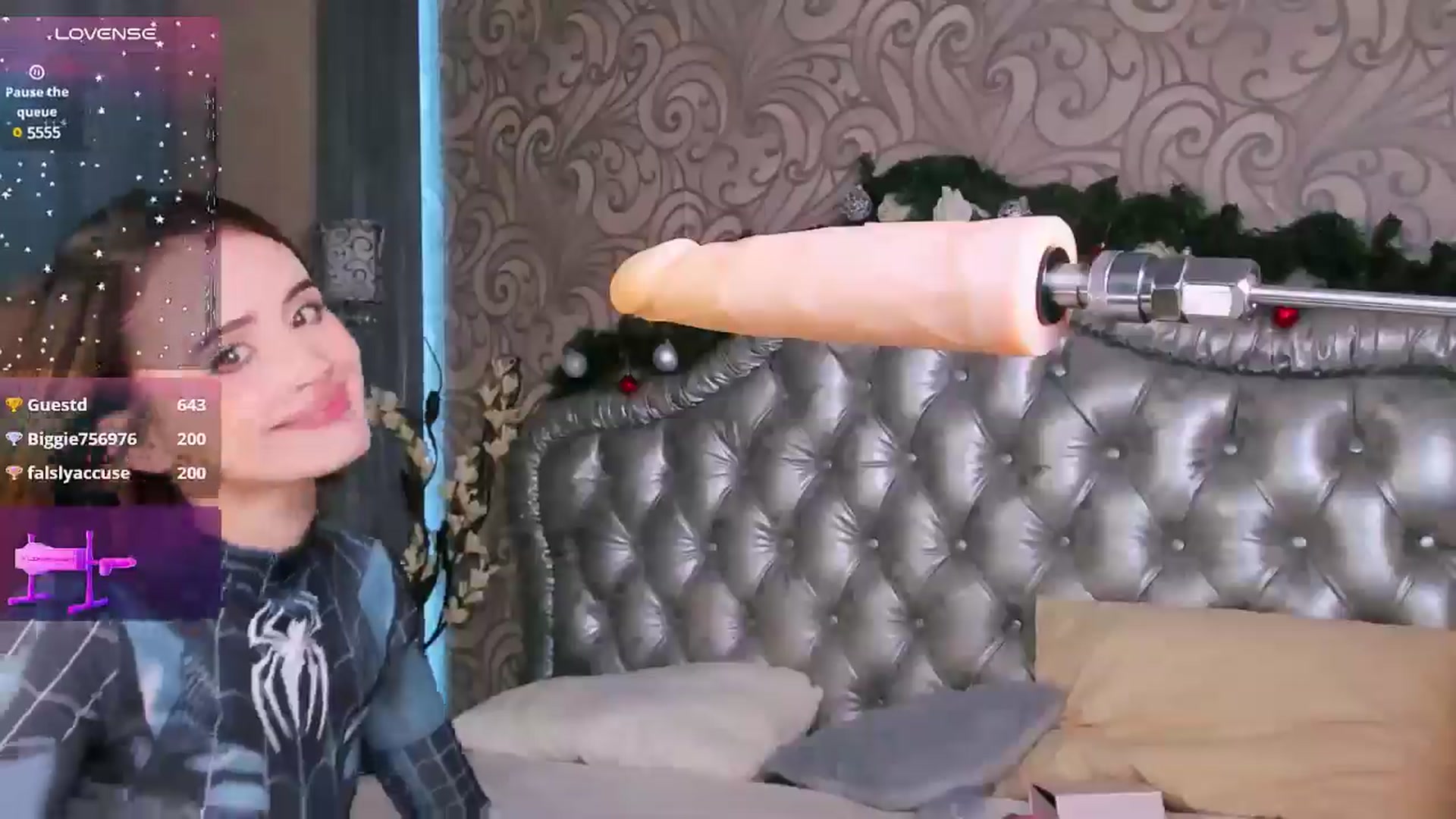 Gallery image thumbnail from KatPirs's myfreecams stream on, 12/19/2024, 11:53 image 3 of 20