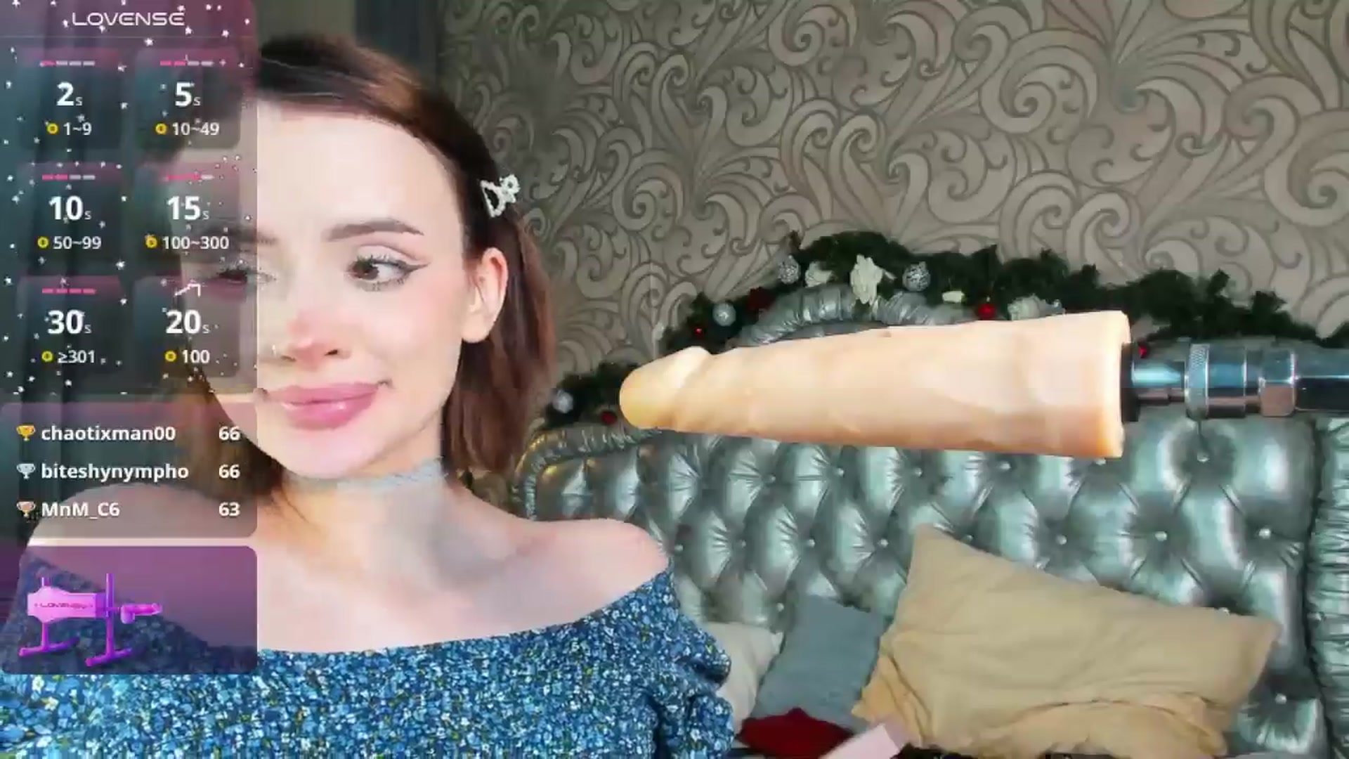 Gallery image thumbnail from KatPirs's myfreecams stream on, 12/21/2024, 11:24 image 2 of 20