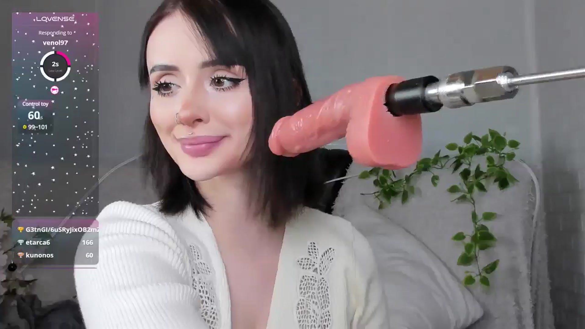 Gallery image thumbnail from KatPirs's myfreecams stream on, 03/30/2025, 09:37 image 17 of 20