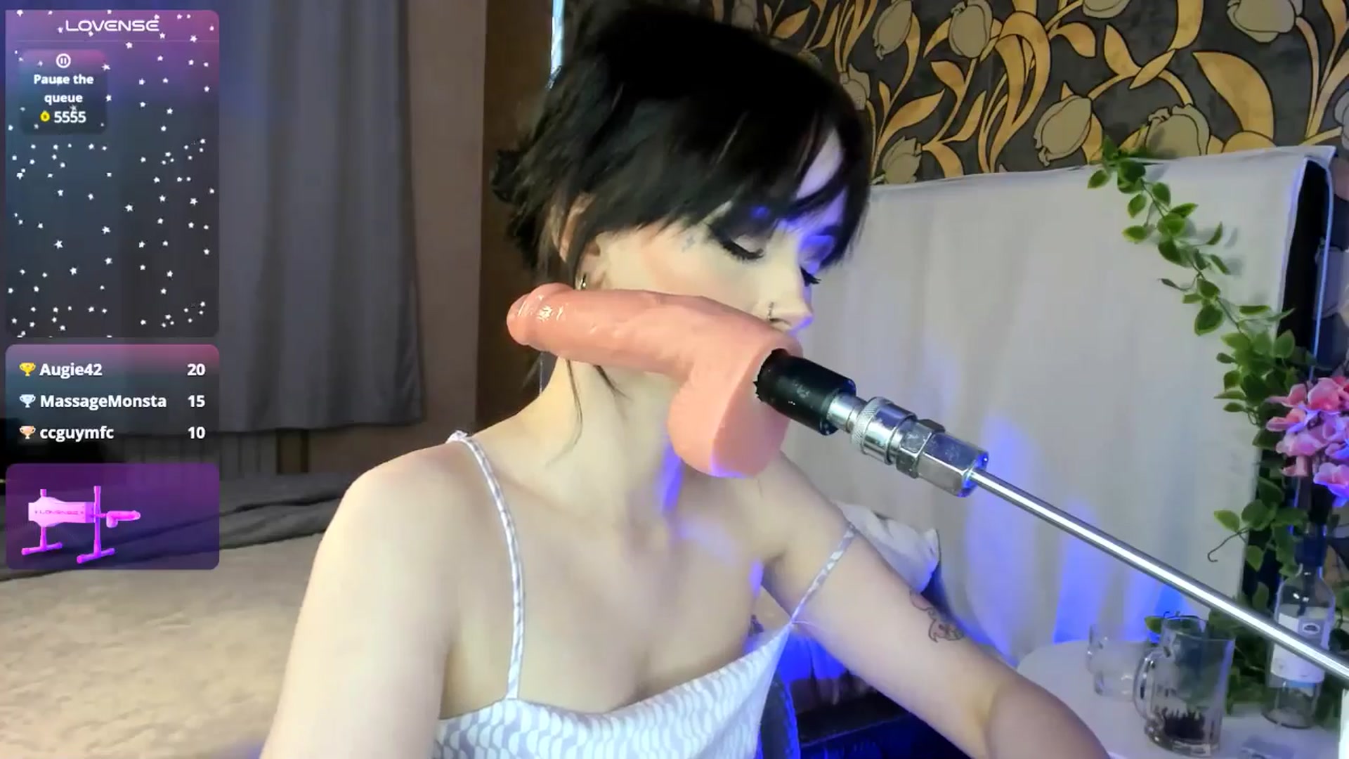 Gallery image thumbnail from KatPirs's myfreecams stream on, 05/11/2025, 14:03 image 12 of 20