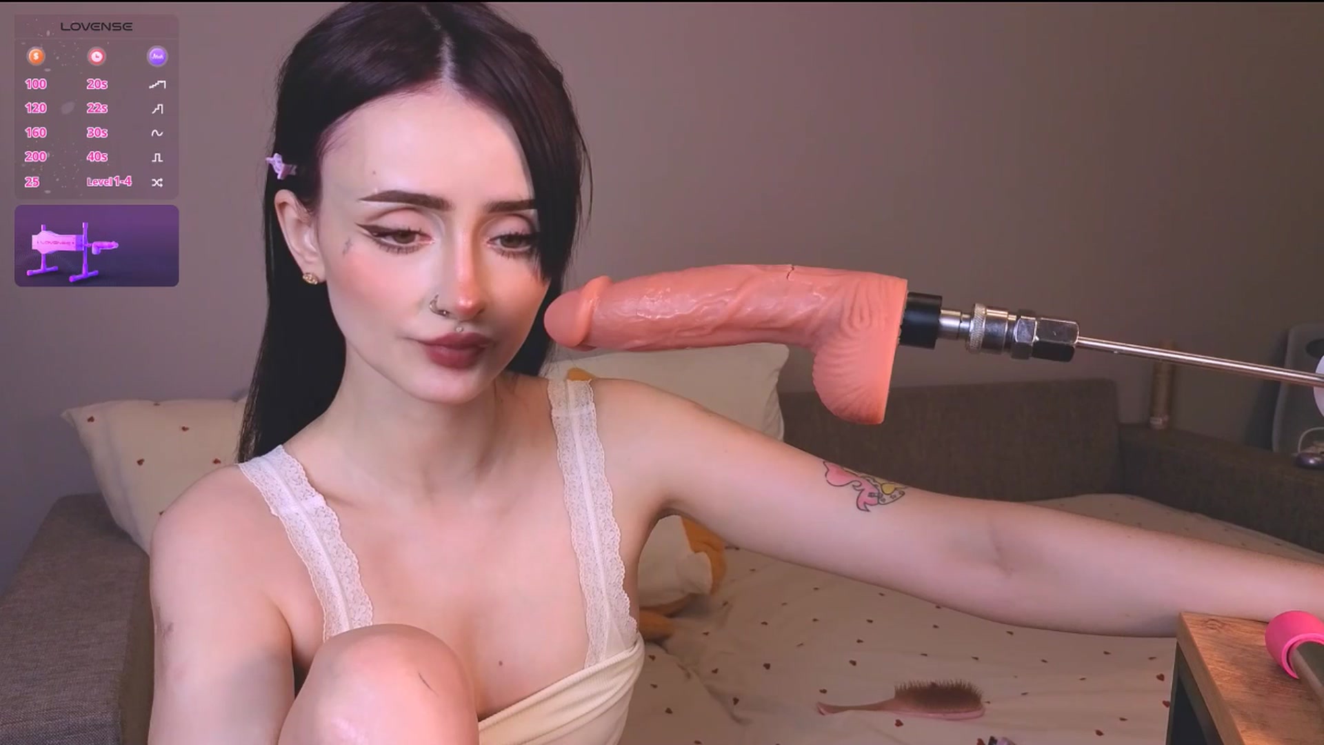 Gallery image thumbnail from KatPirs's myfreecams stream on, 12/02/2025, 19:15 image 16 of 20