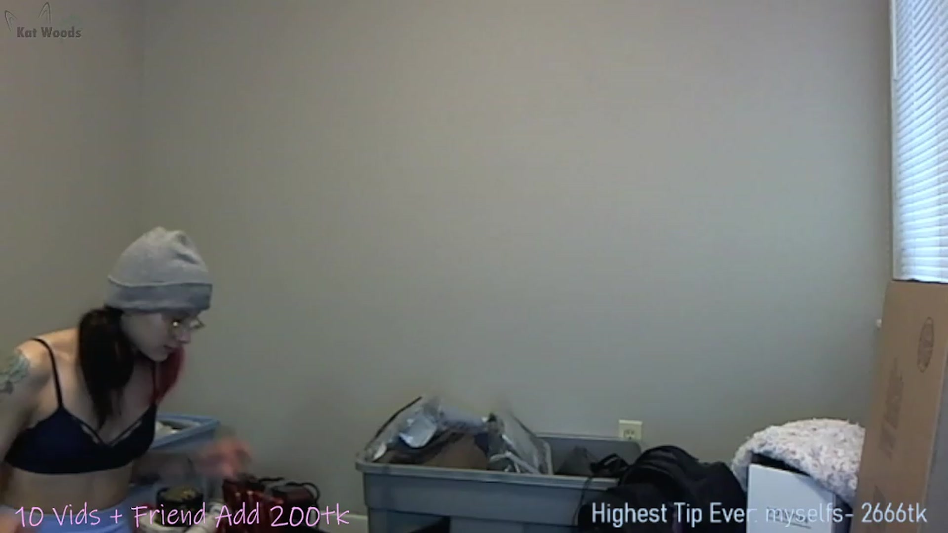 Gallery image thumbnail from KatWoods's myfreecams stream on, 02/18/2023, 21:12 image 19 of 20