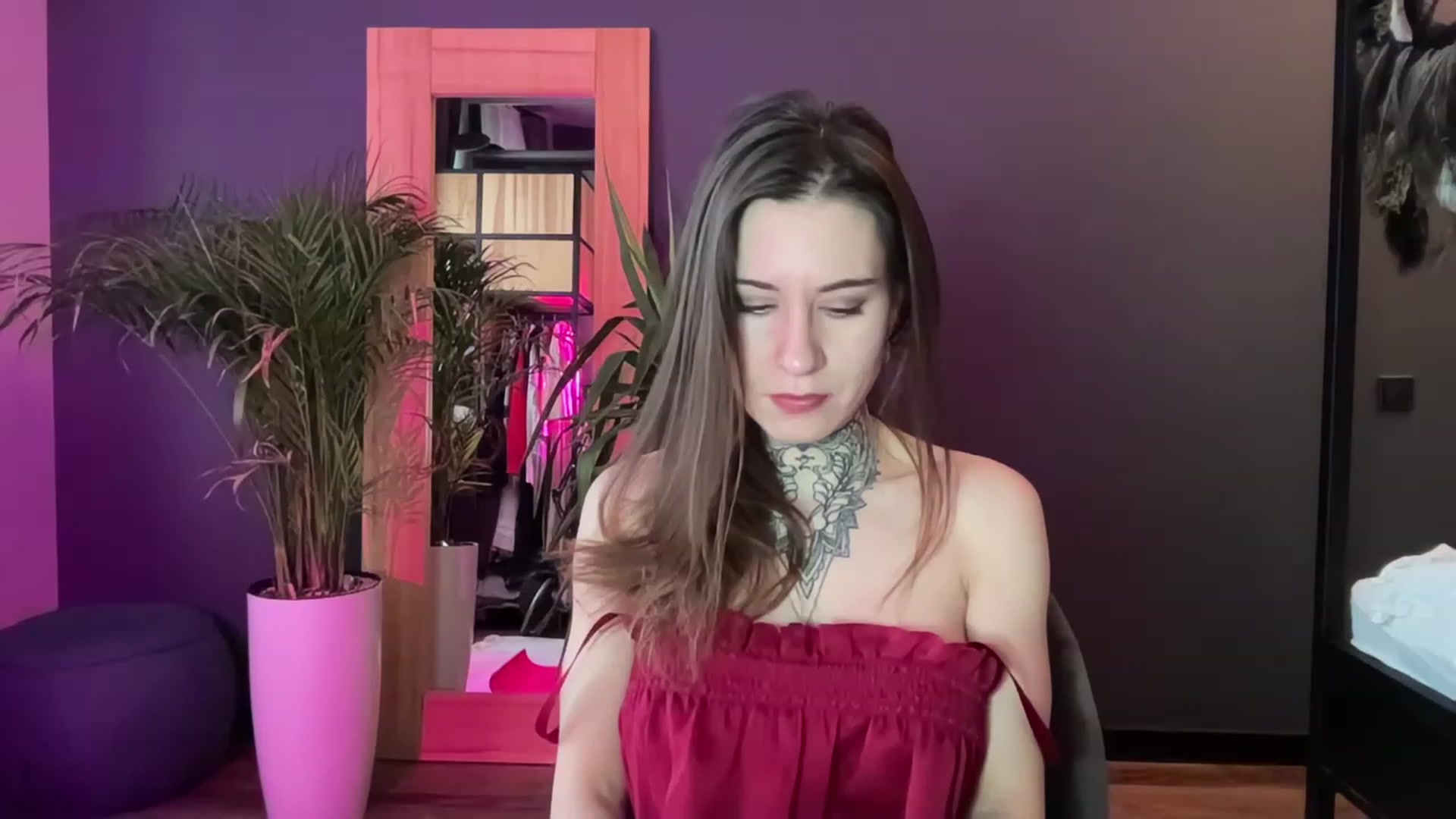 Gallery image thumbnail from KatanaKatya's myfreecams stream on, 12/06/2022, 08:49 image 1 of 20